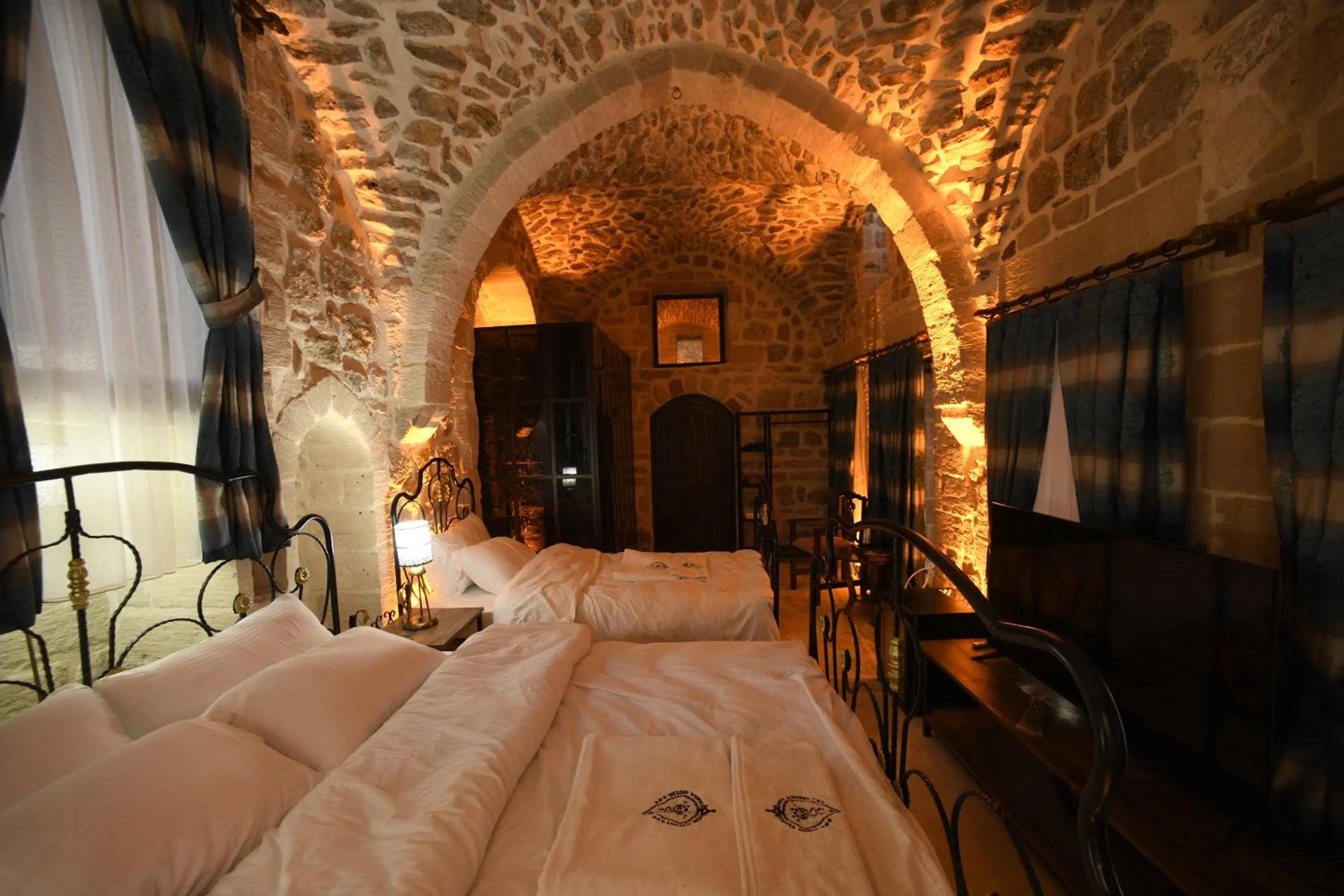 Legacy Mesopotamia Hotel