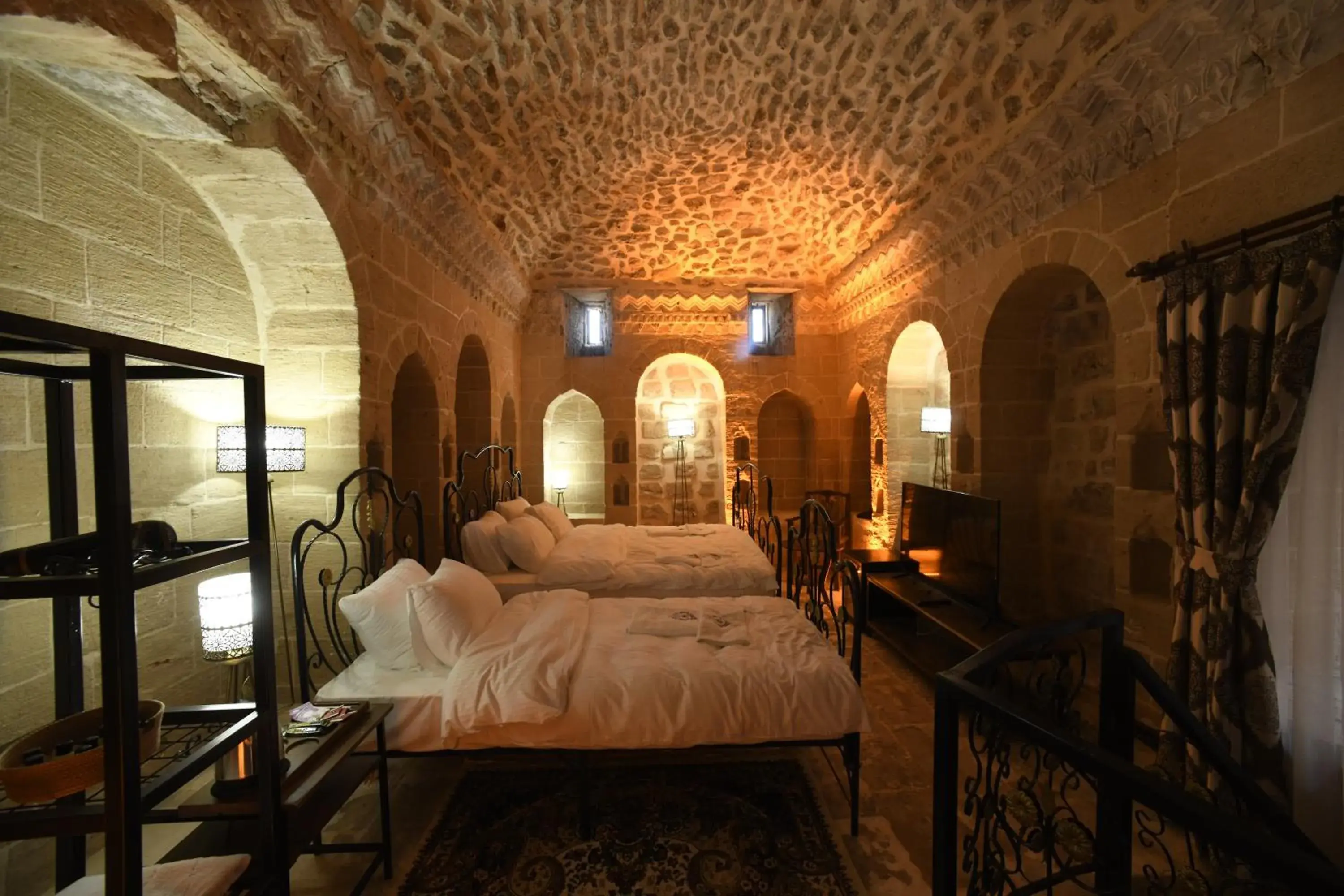 Bed in Legacy Mesopotamia Hotel Bed in Legacy Mesopotamia Hotel