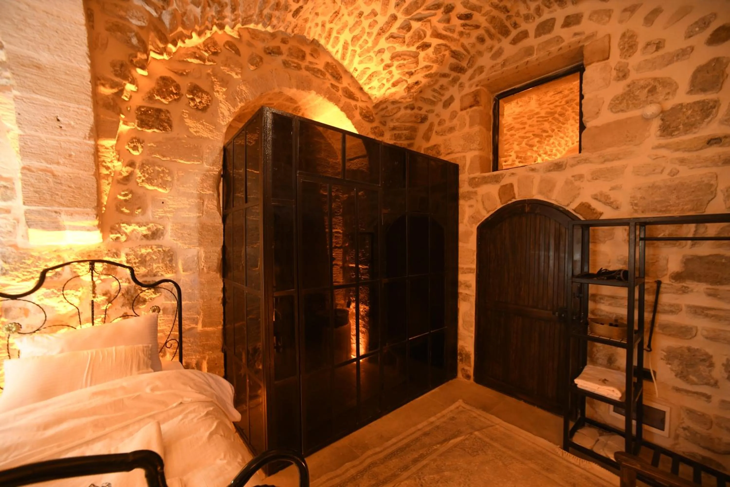 Legacy Mesopotamia Hotel