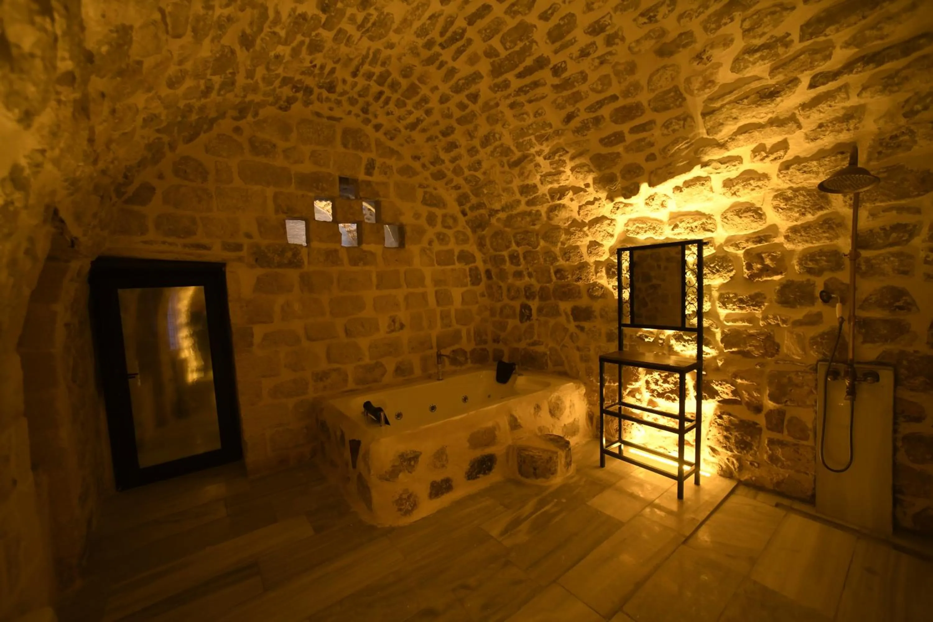 Legacy Mesopotamia Hotel