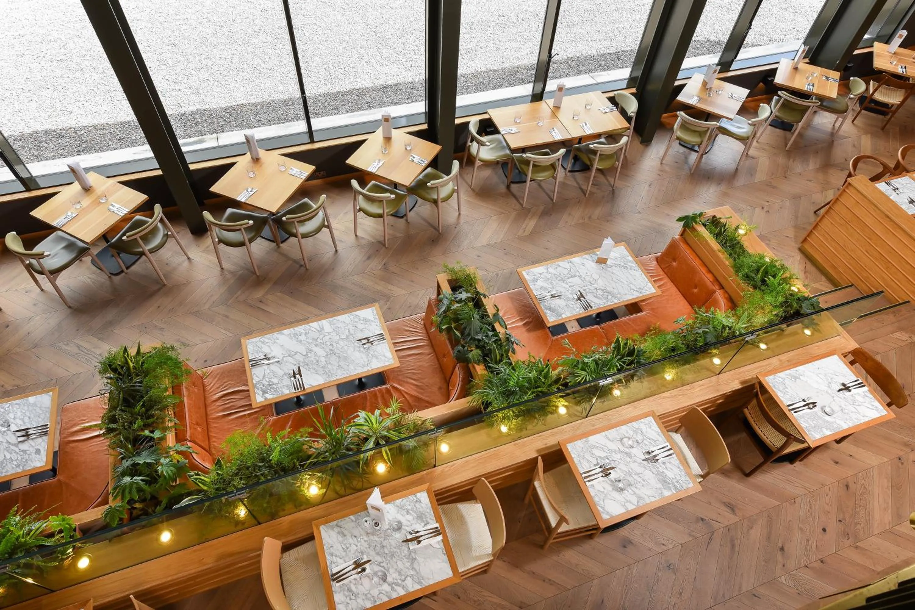 Restaurant/places to eat in Bracken Hide Hotel