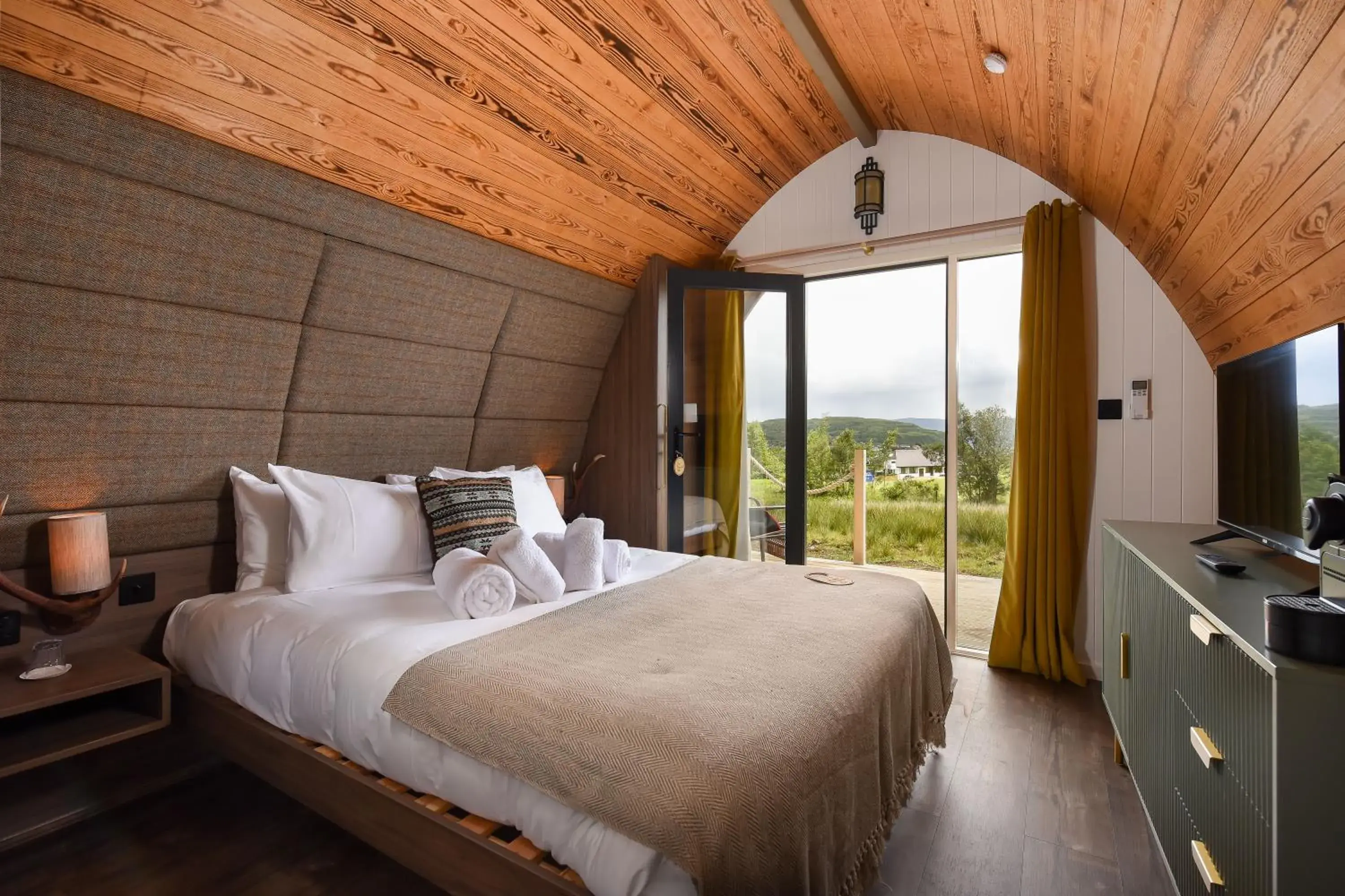 Bed in Bracken Hide Hotel Bed in Bracken Hide Hotel