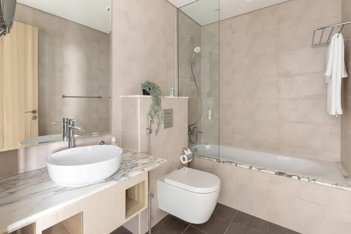 Other in Frank Porter - Paramount Midtown