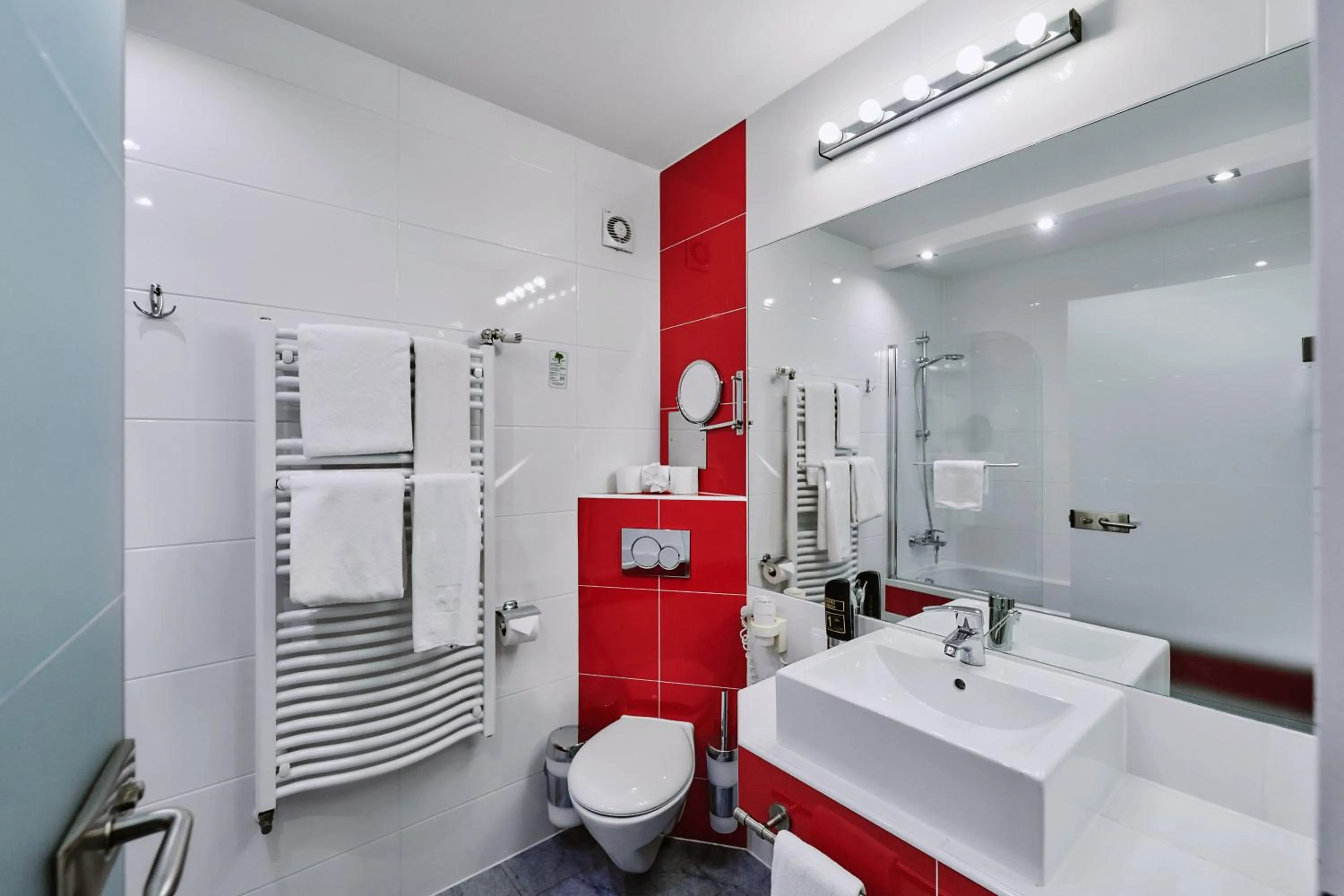 Bathroom in Hotel Deutschmeister