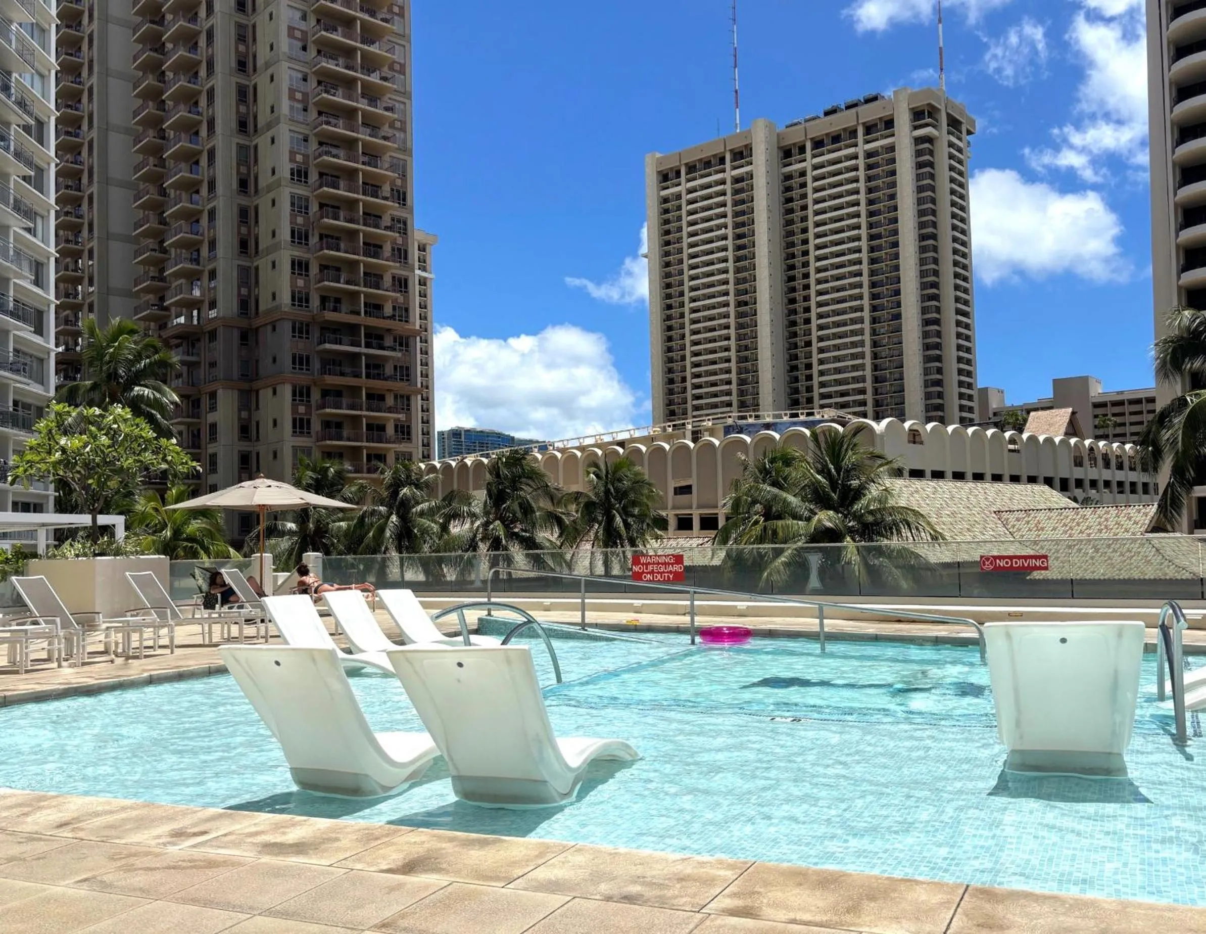 Ilikai Apt 2127 - Spacious Studio with Spectacular Ocean & Harbor Views