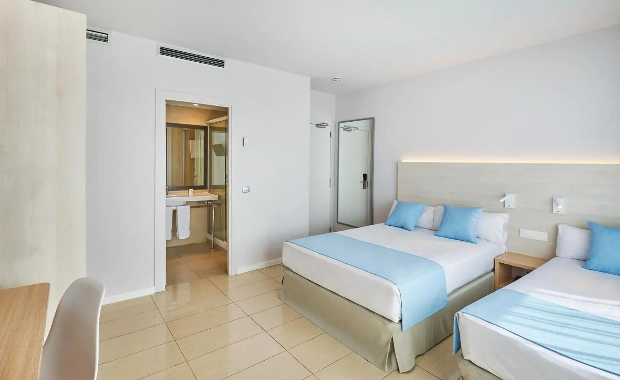 Bedroom in Hotel Excelsior Bedroom in Hotel Excelsior