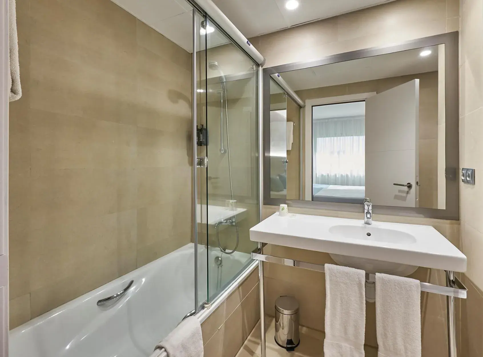 Bedroom in URH Excelsior Bedroom in URH Excelsior