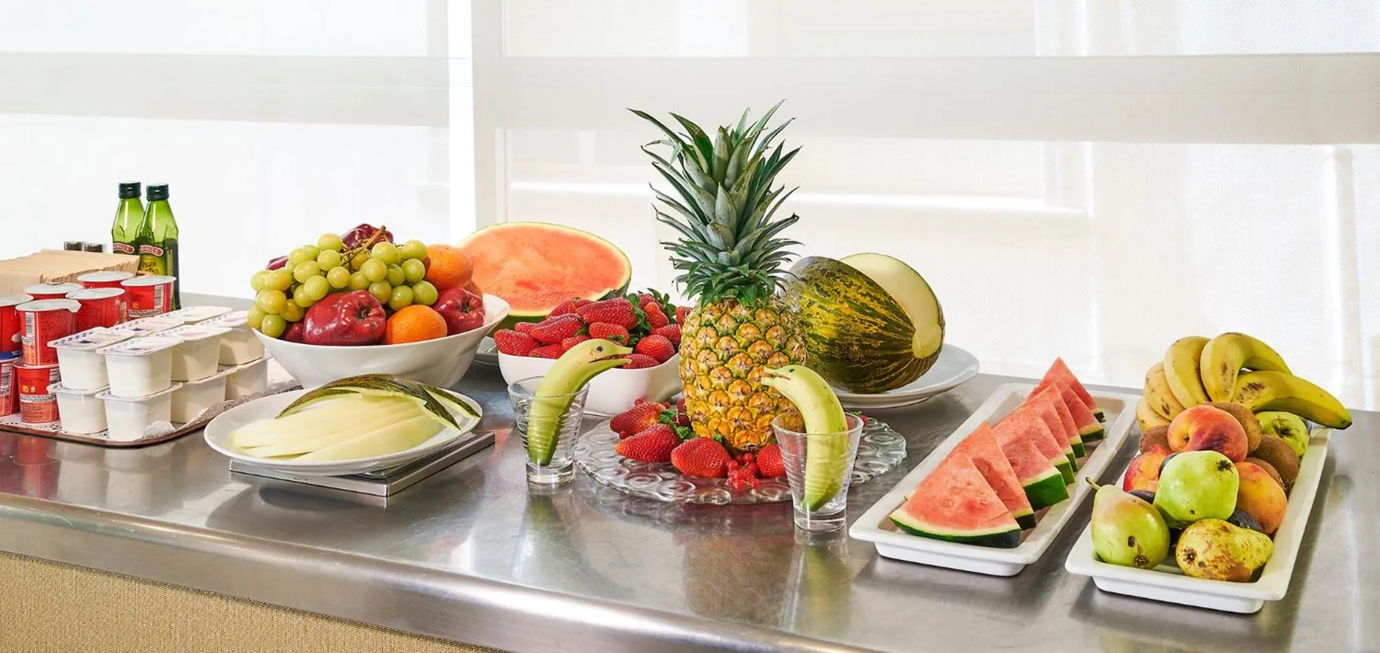 Buffet breakfast in URH Excelsior