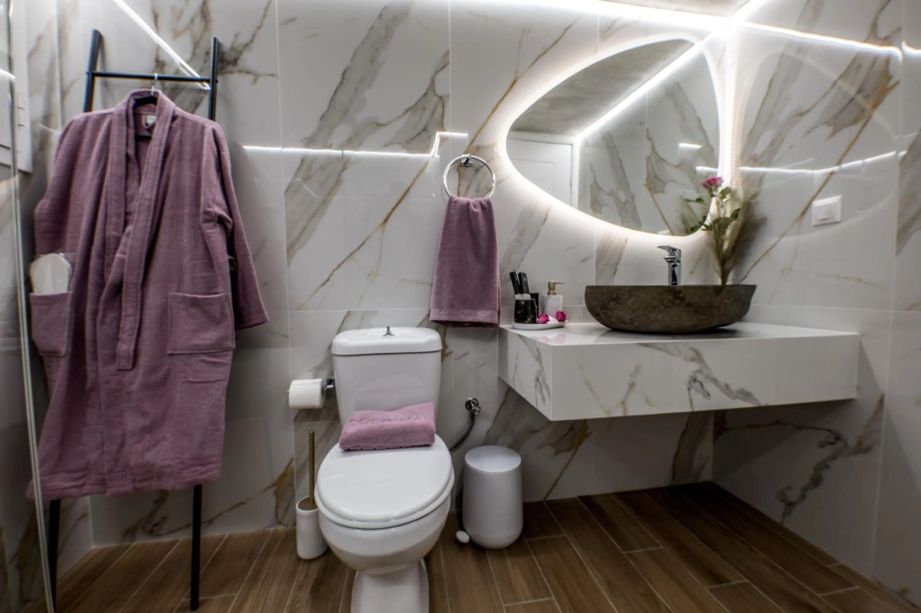 towels in Escape Luxury Apartment