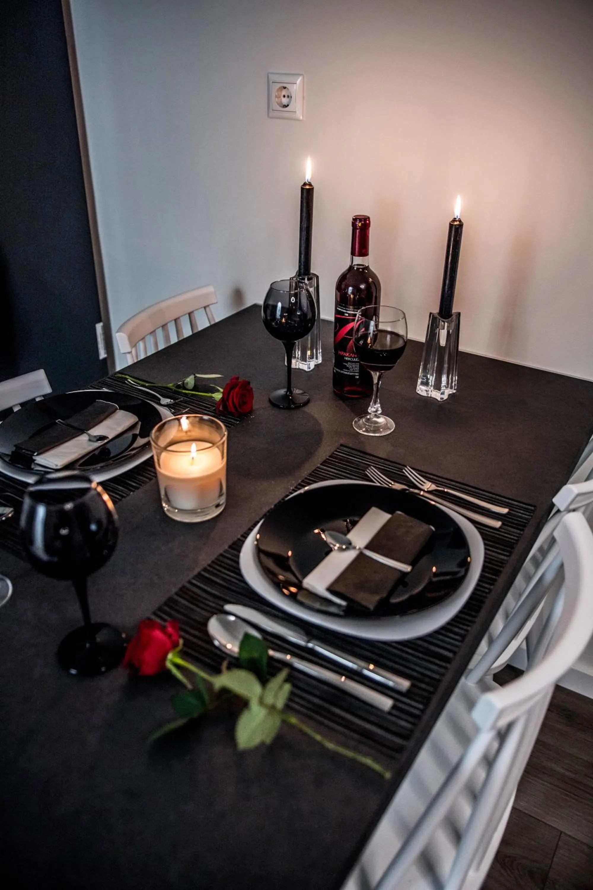 Dining area in Escape Luxury Apartment