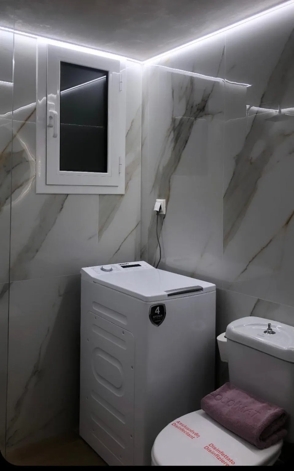 Escape Luxury Apartment
