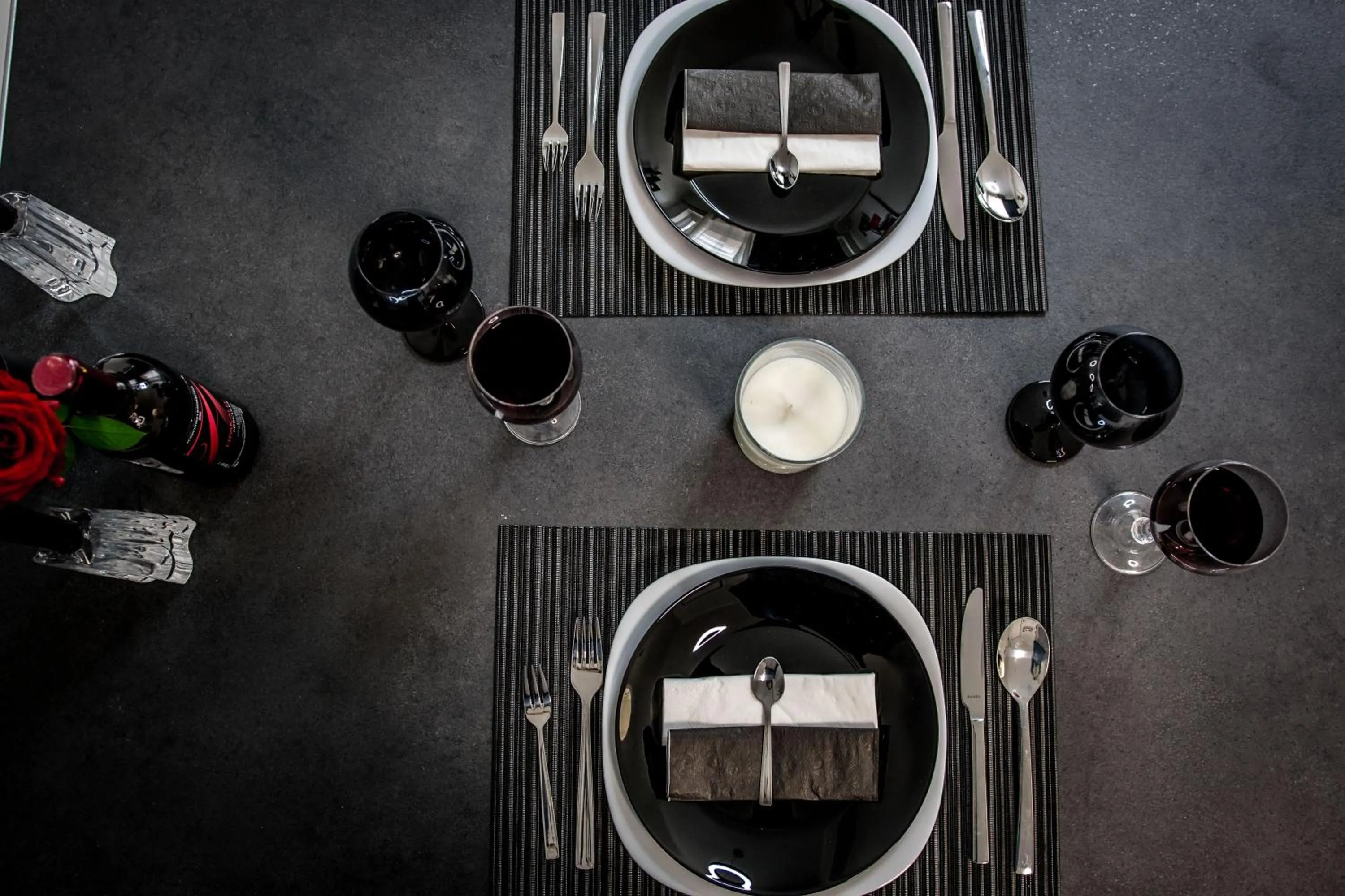 Dinner in Escape Luxury Apartment