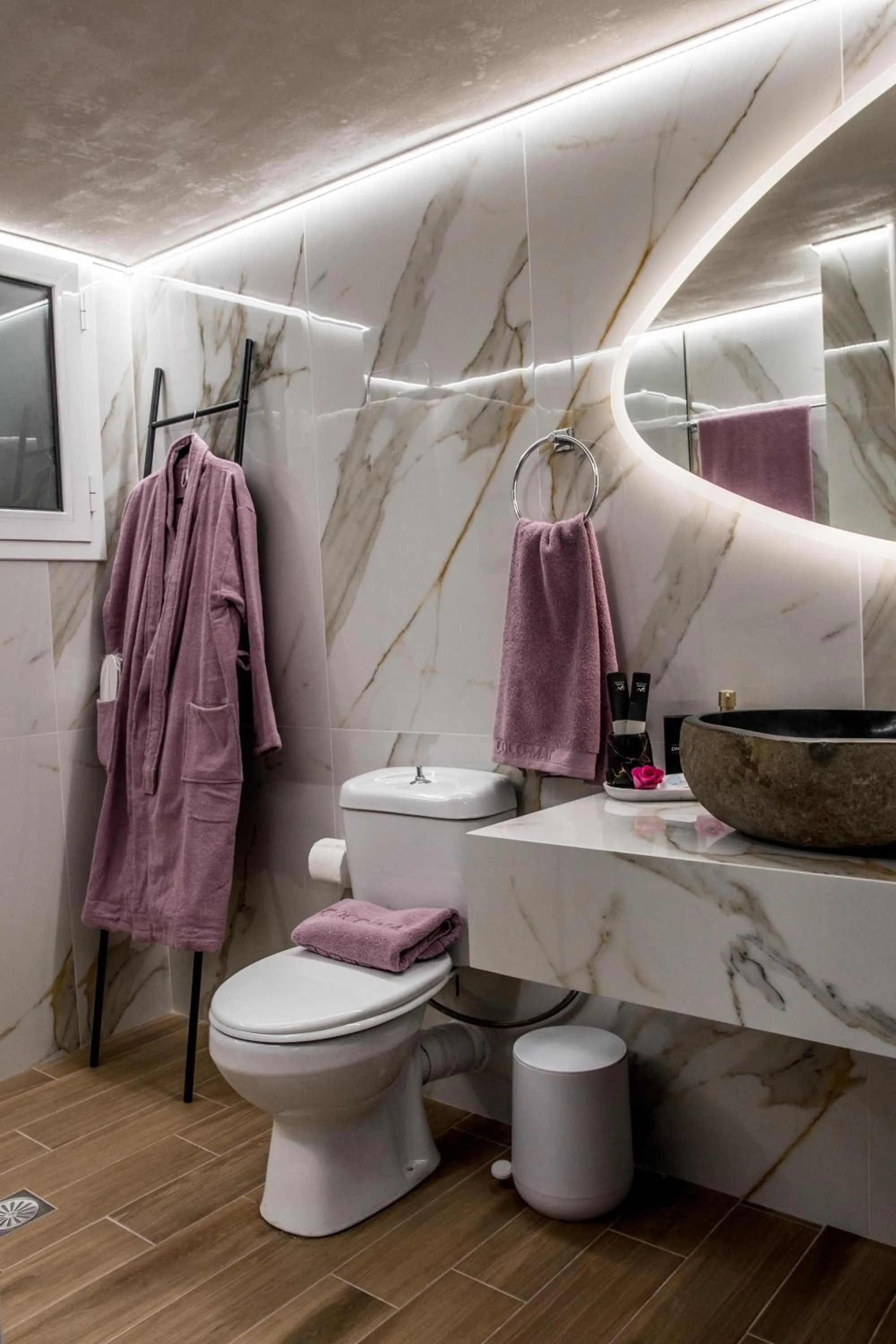 towels in Escape Luxury Apartment