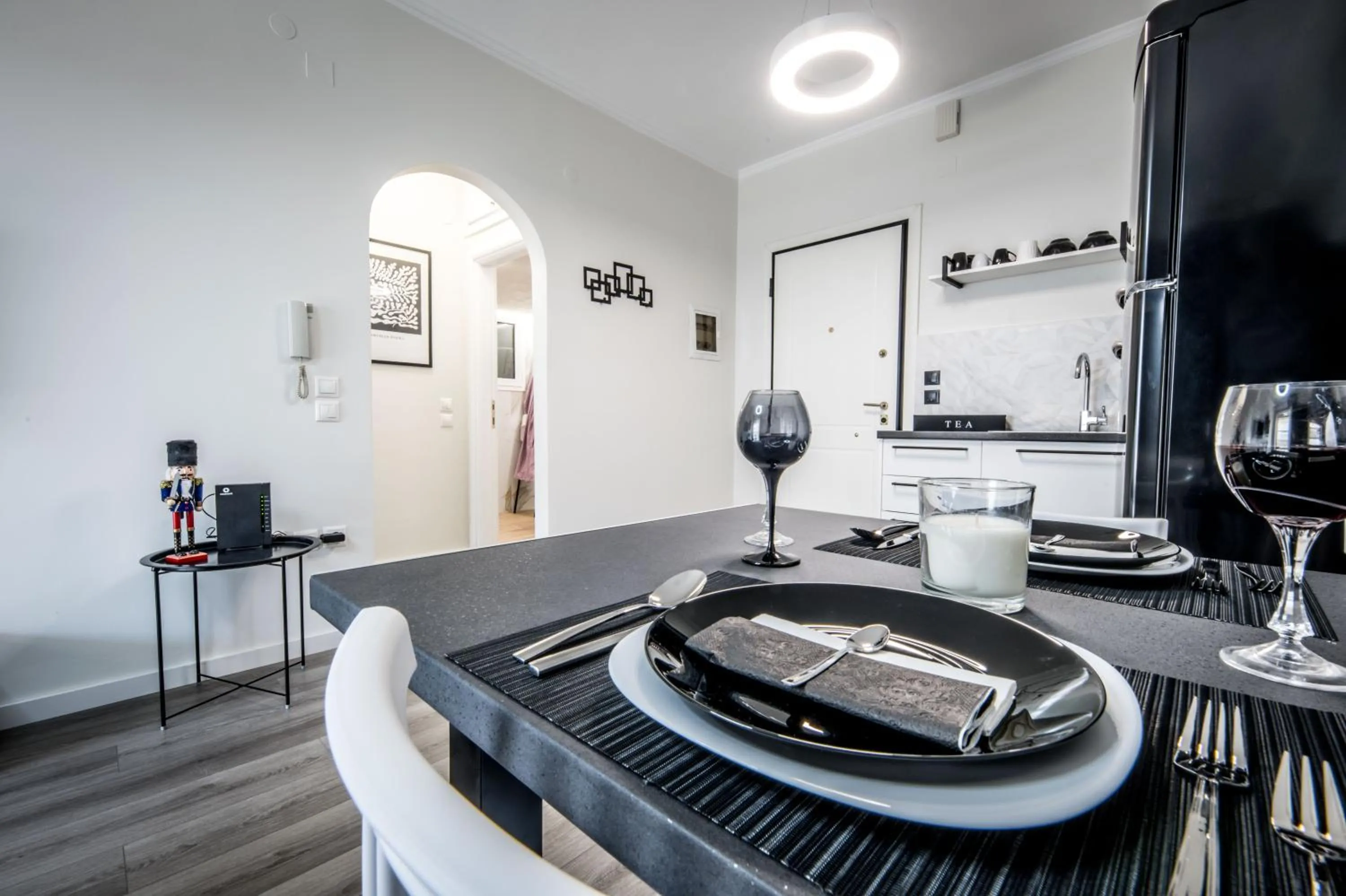 Kitchen or kitchenette in Escape Luxury Apartment