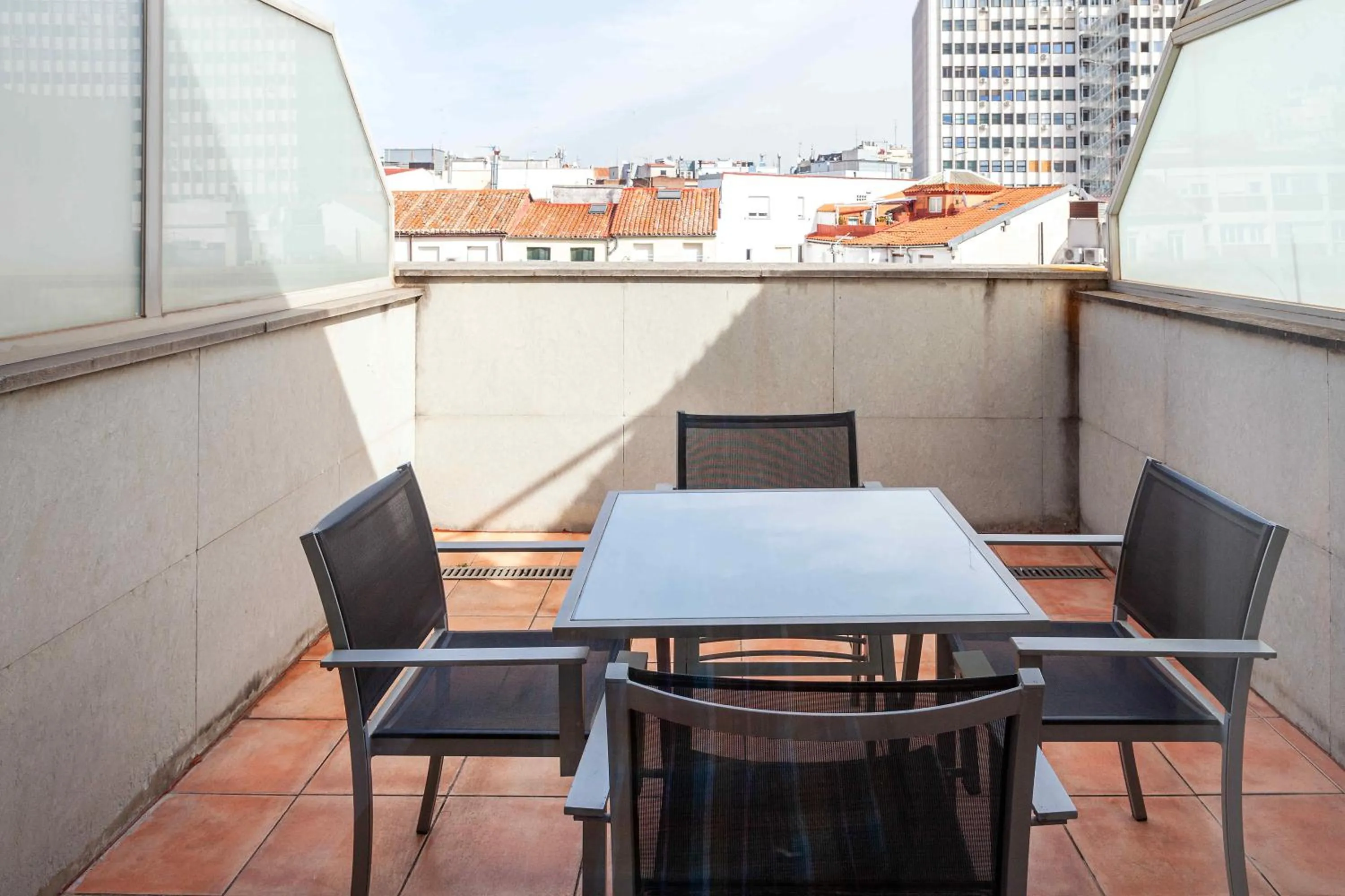 Suites Viena Plaza de España