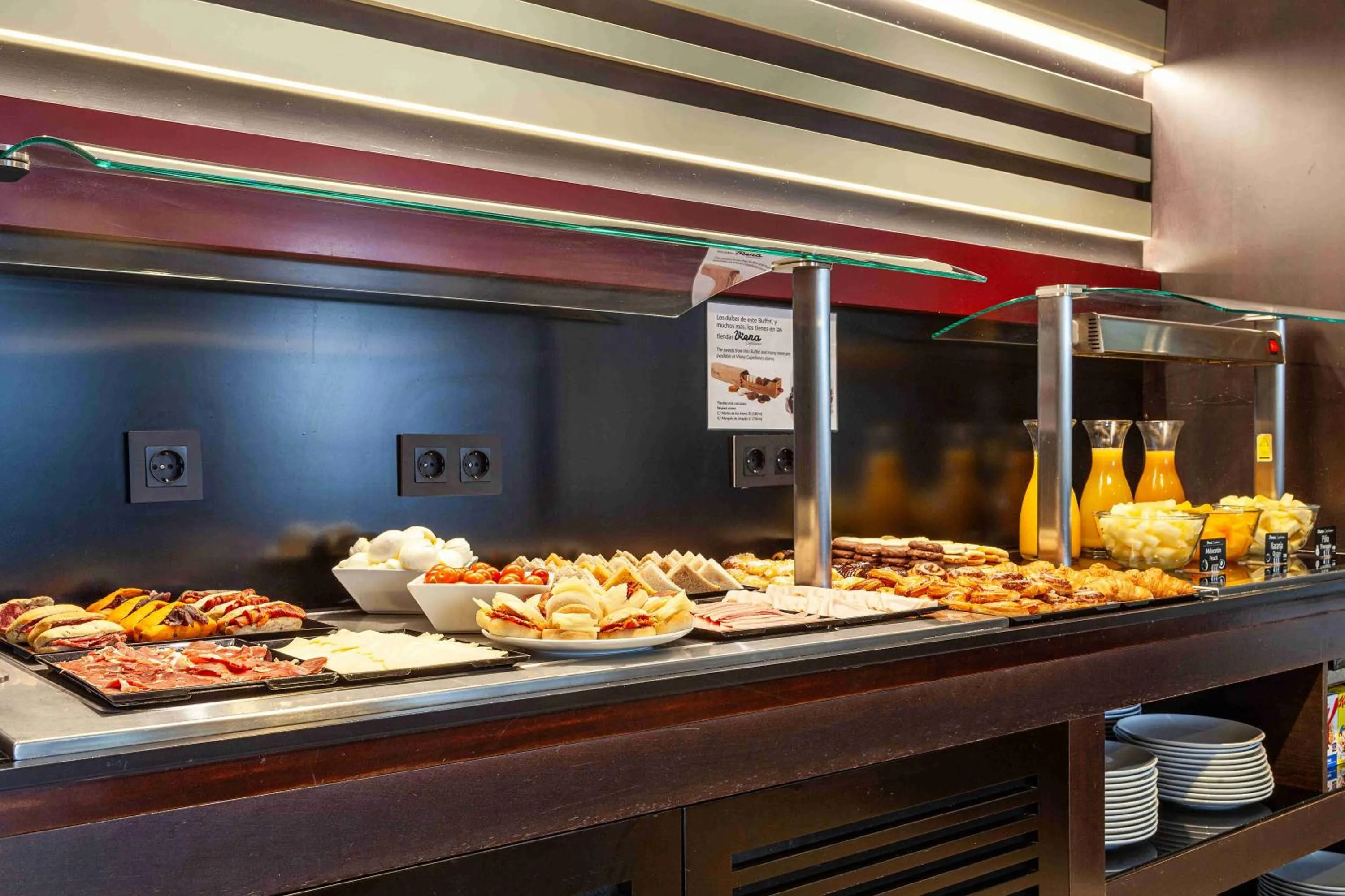 Suites Viena Plaza de España