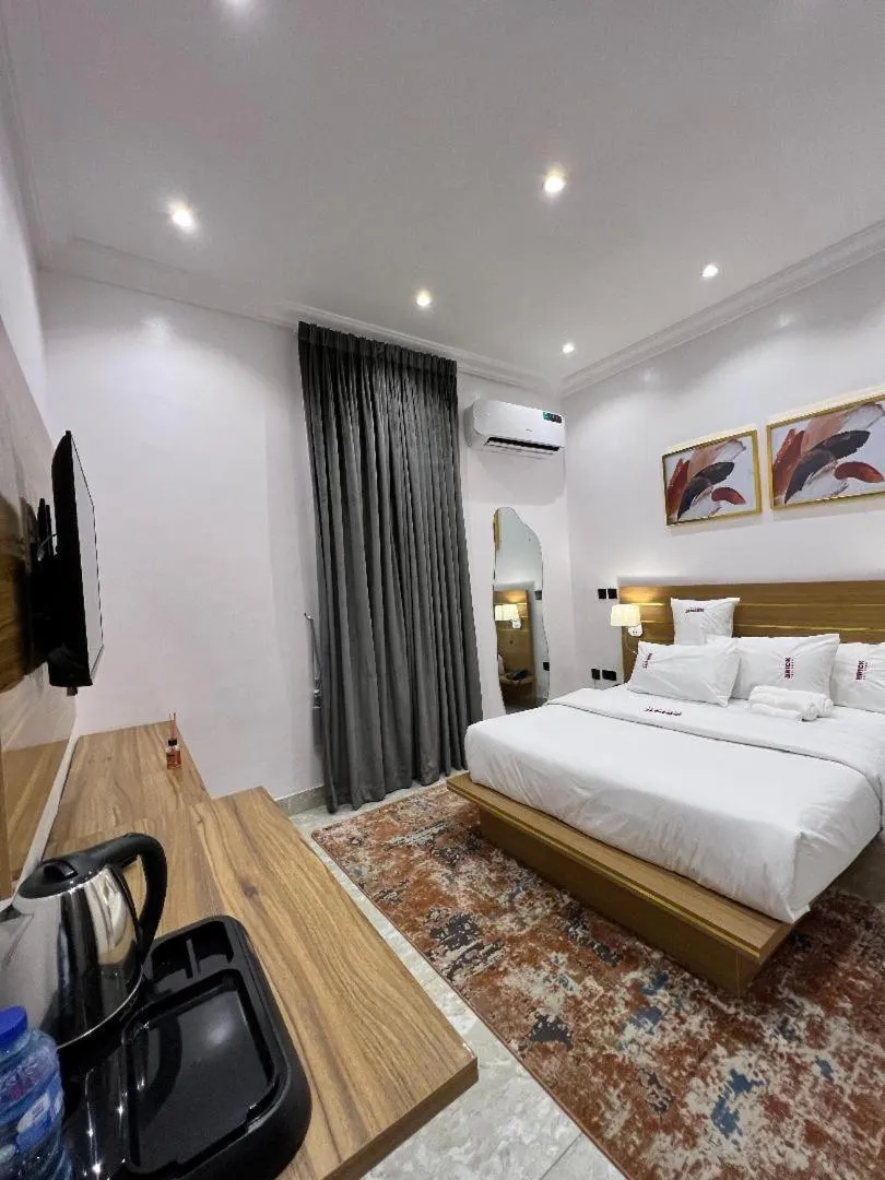 Bed in Bricks Residence