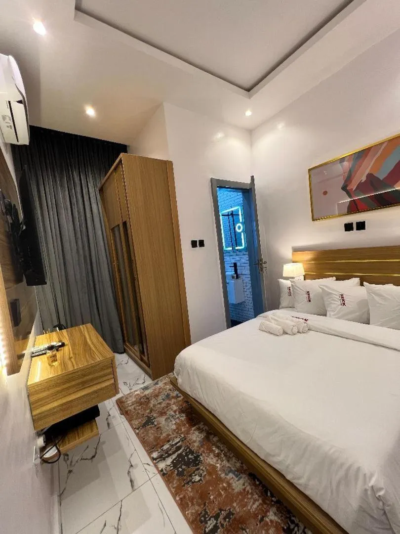 Bed in Bricks Residence