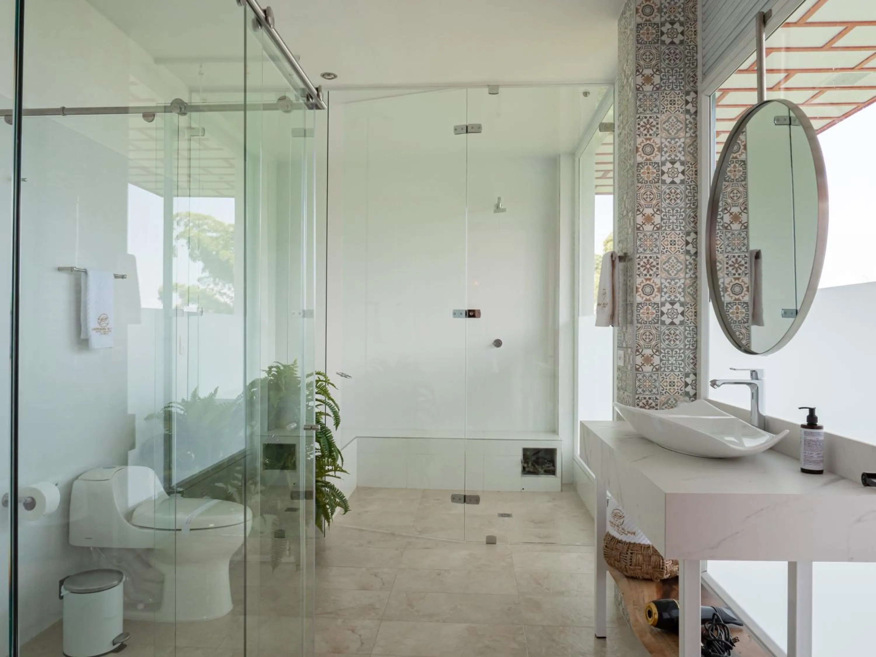 Shower in Atardeceres del Cafe