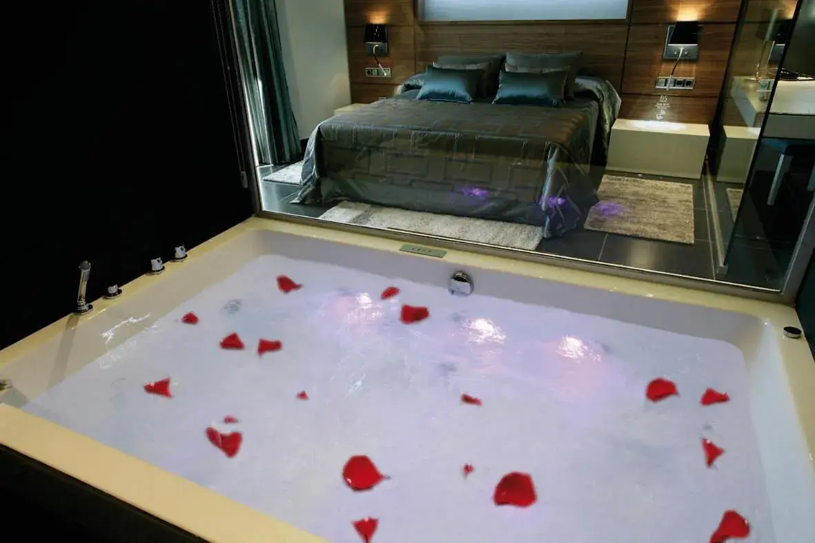 Other, Bed in BS Capitulaciones Other, Bed in BS Capitulaciones