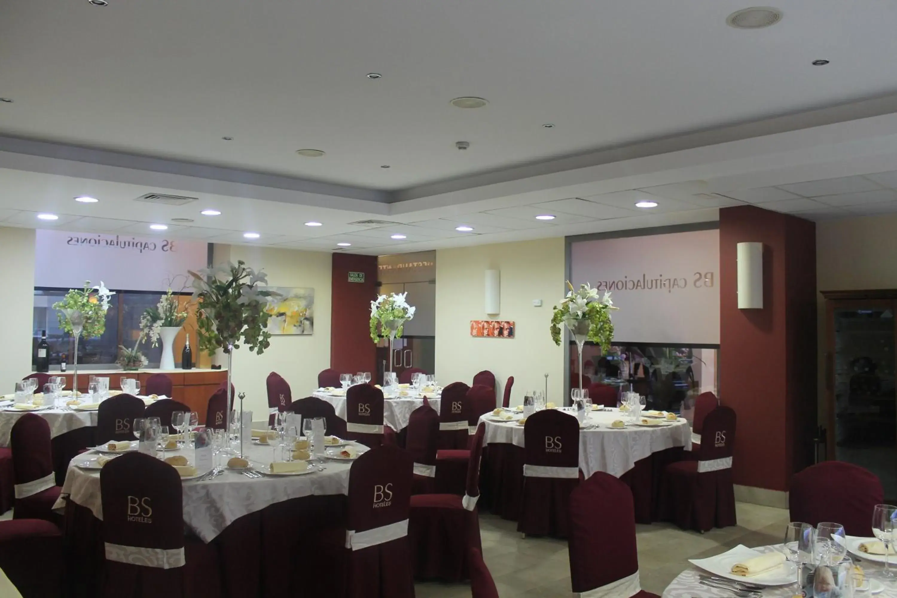 Restaurant/places to eat in BS Capitulaciones Restaurant/places to eat in BS Capitulaciones