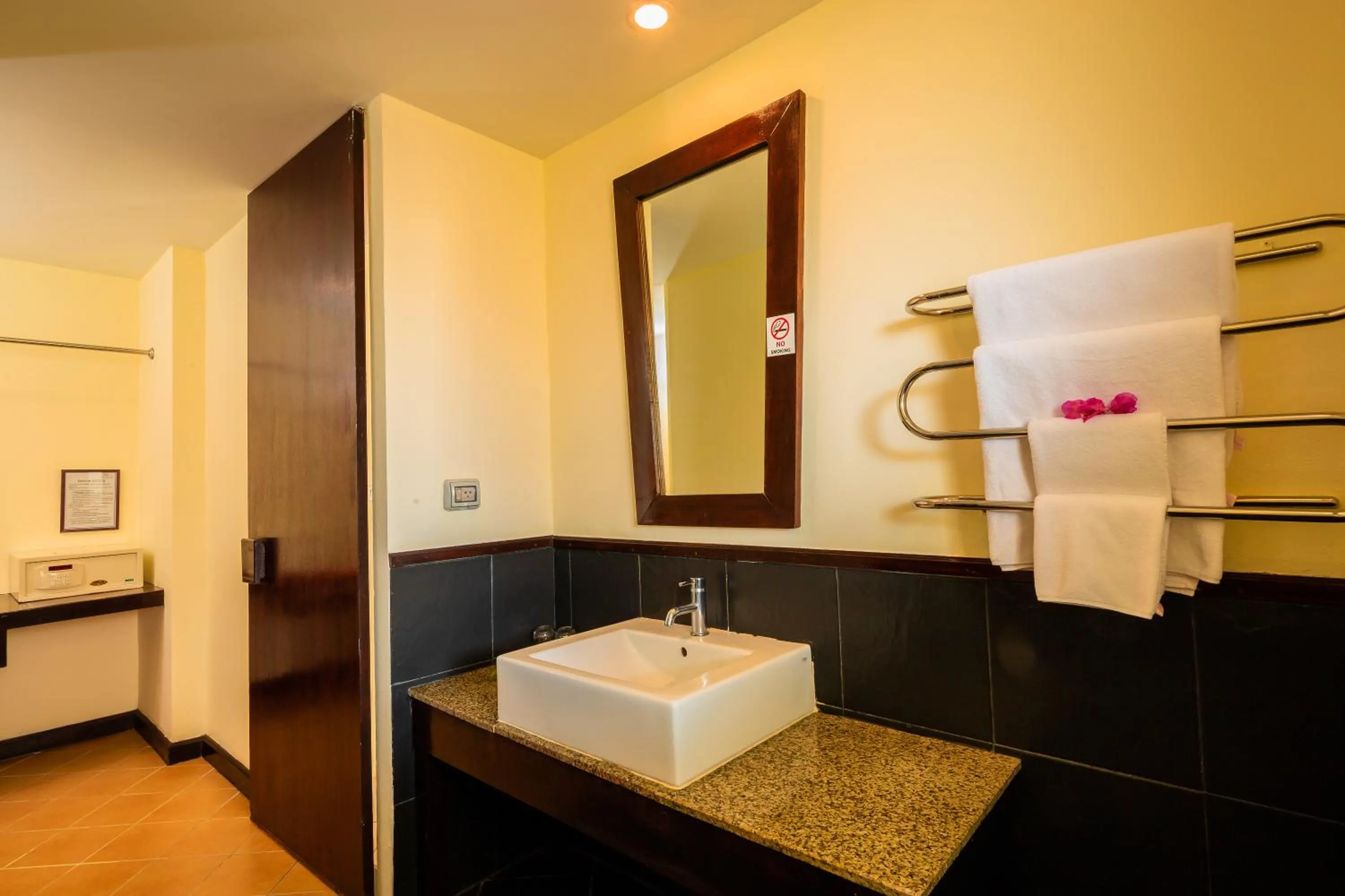 Bathroom in Tuana Hotels Casa Del Sol