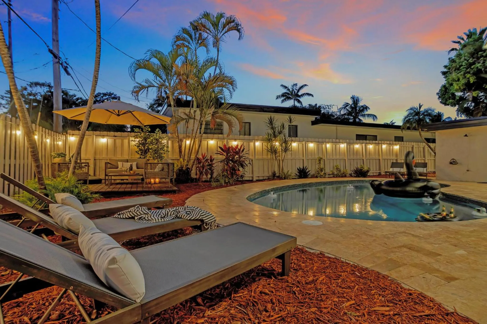 Stunning 2 Story Villa with Pool