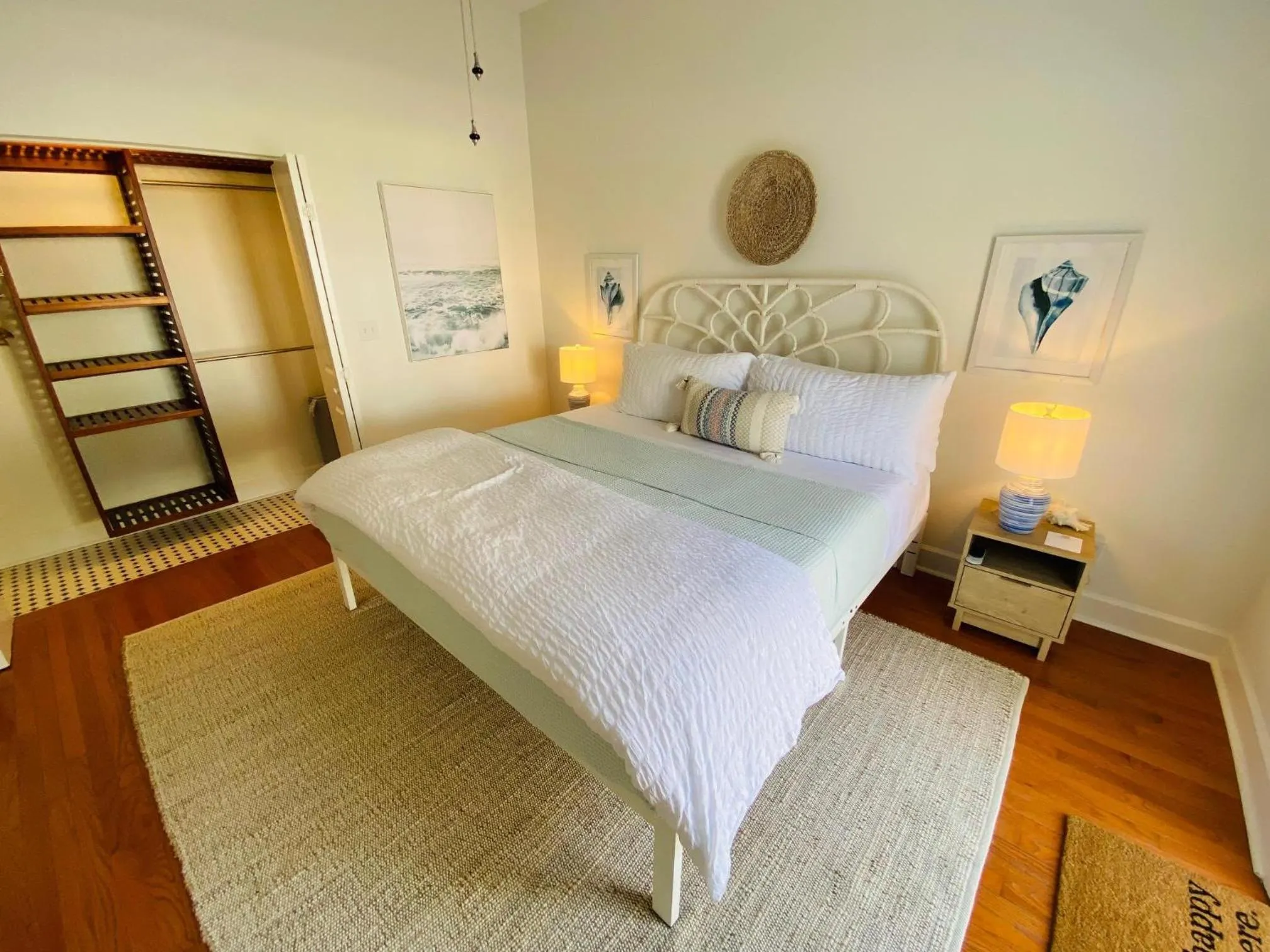 Bed in La Tortuga Historic Pass A Grille St Pete Beach 68