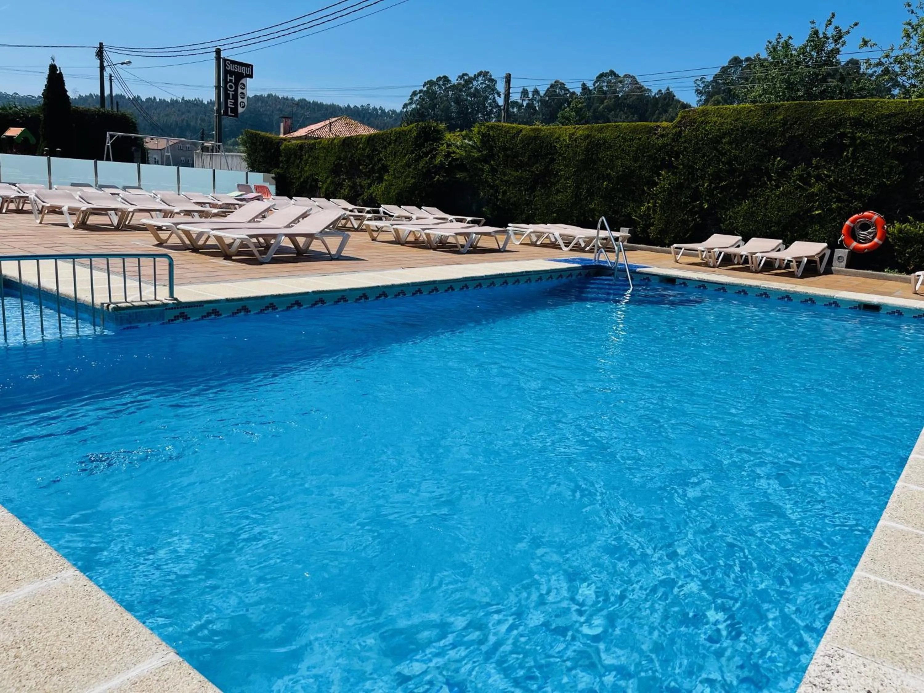 Swimming pool in Hotel Susuqui