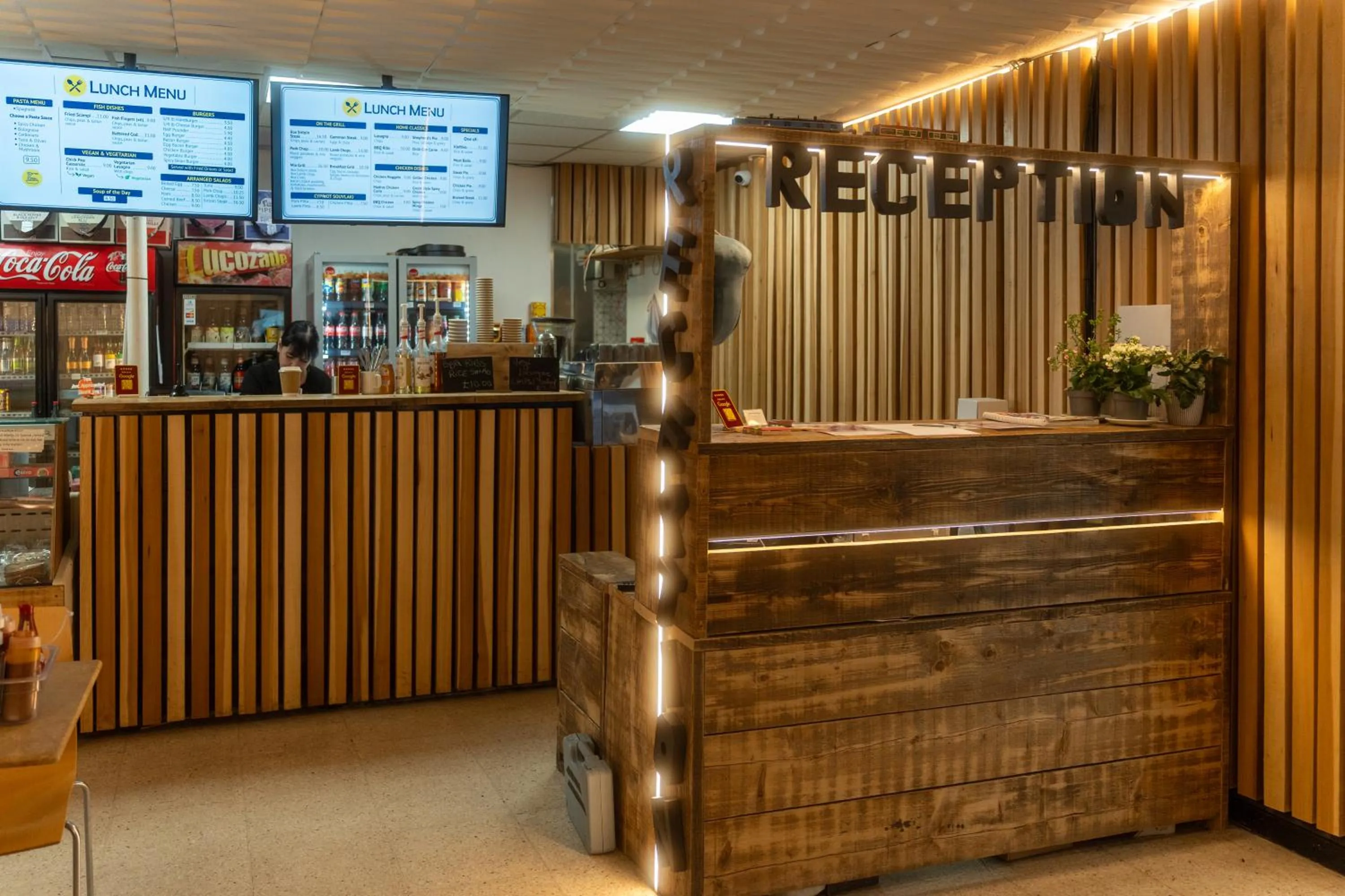 Lobby or reception in Abbey Point Hotel
