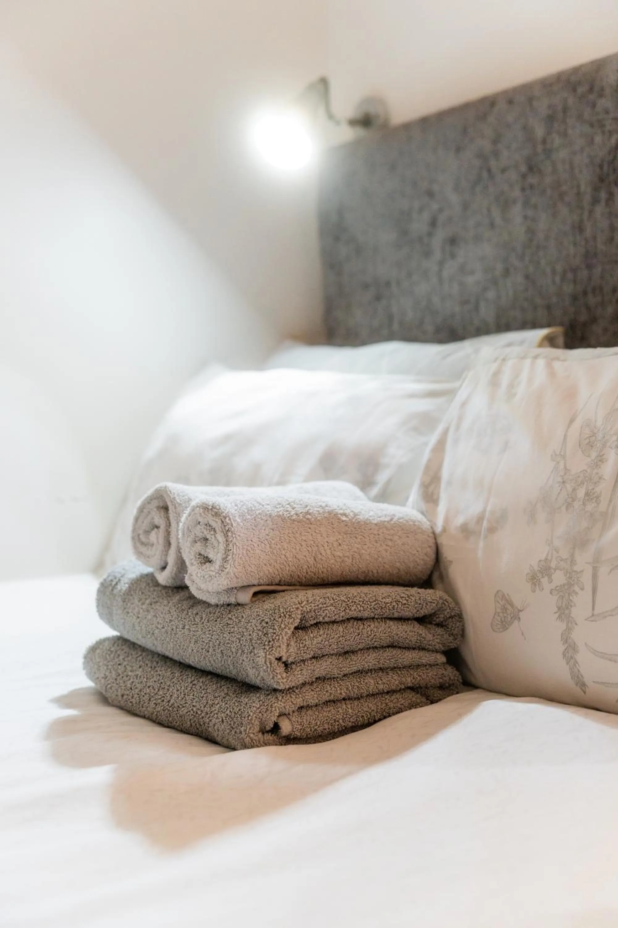 Bed in Abbey Point Hotel