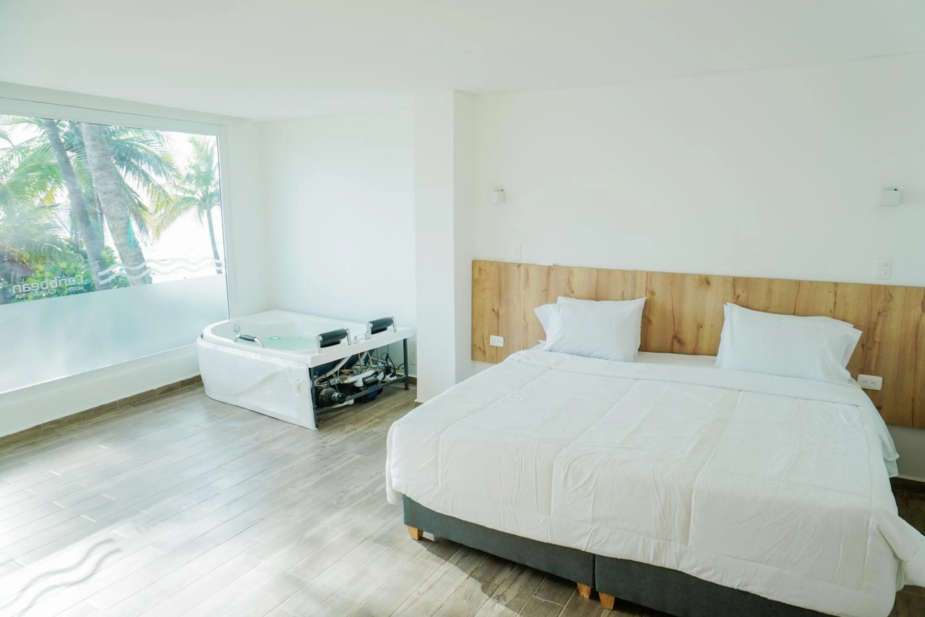 Photo of the whole room, Bed in Hotel Caribbean Cartagena