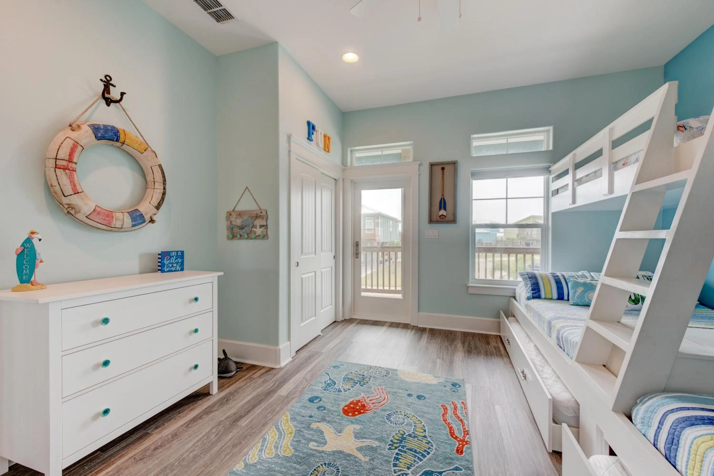 Property building, Bed in Whooping Crane Lane