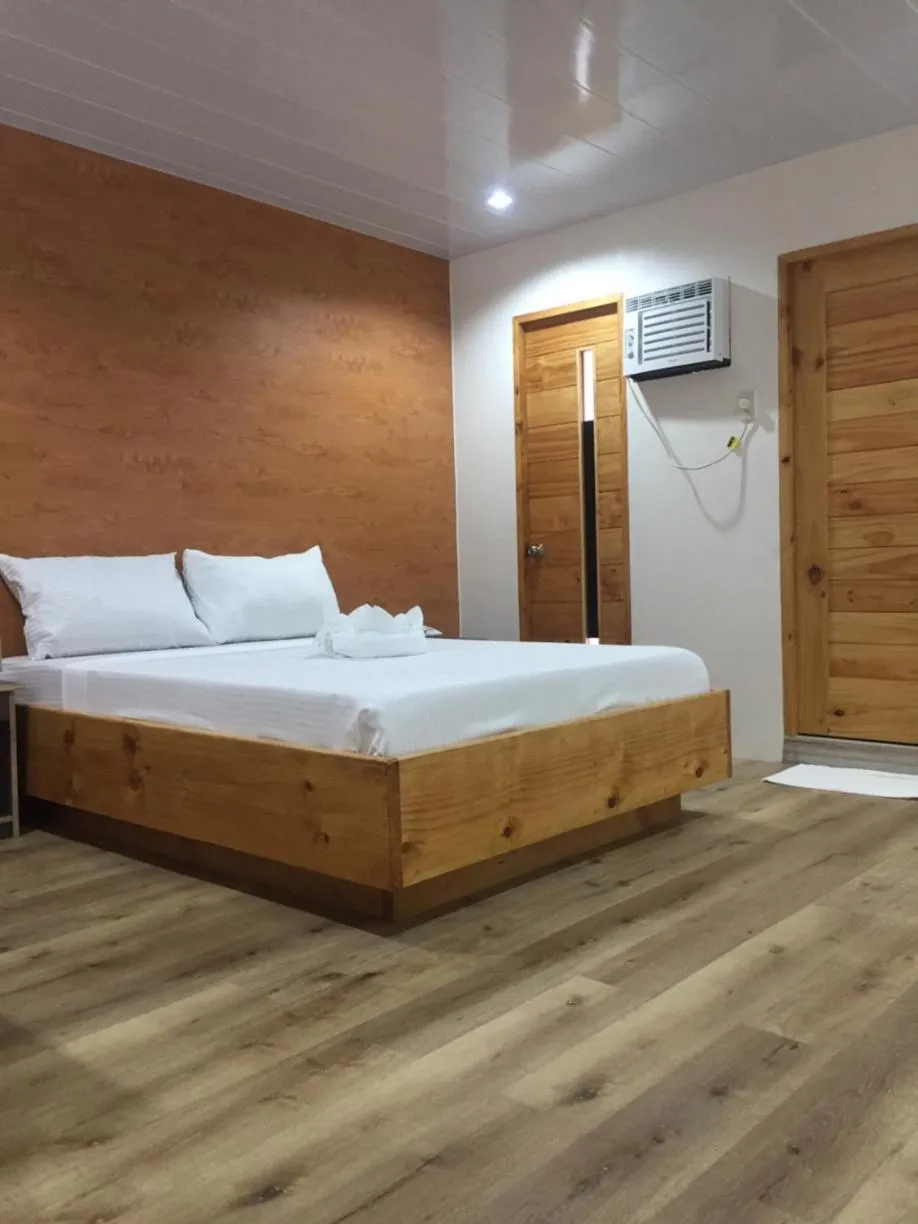 Bedroom, Bed in M LILOAN PENSION HOUSE