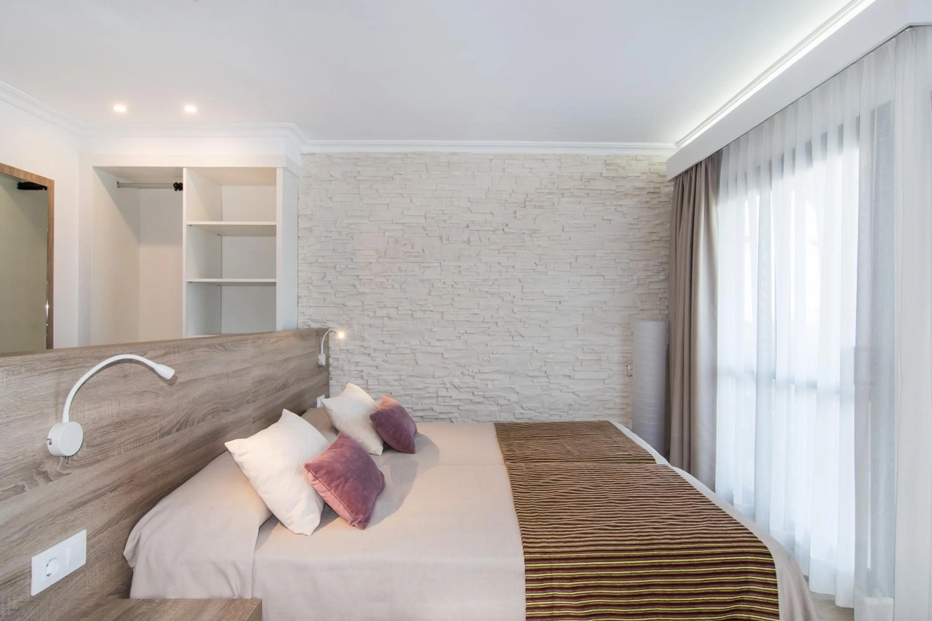 Bed in Hotel Na Taconera