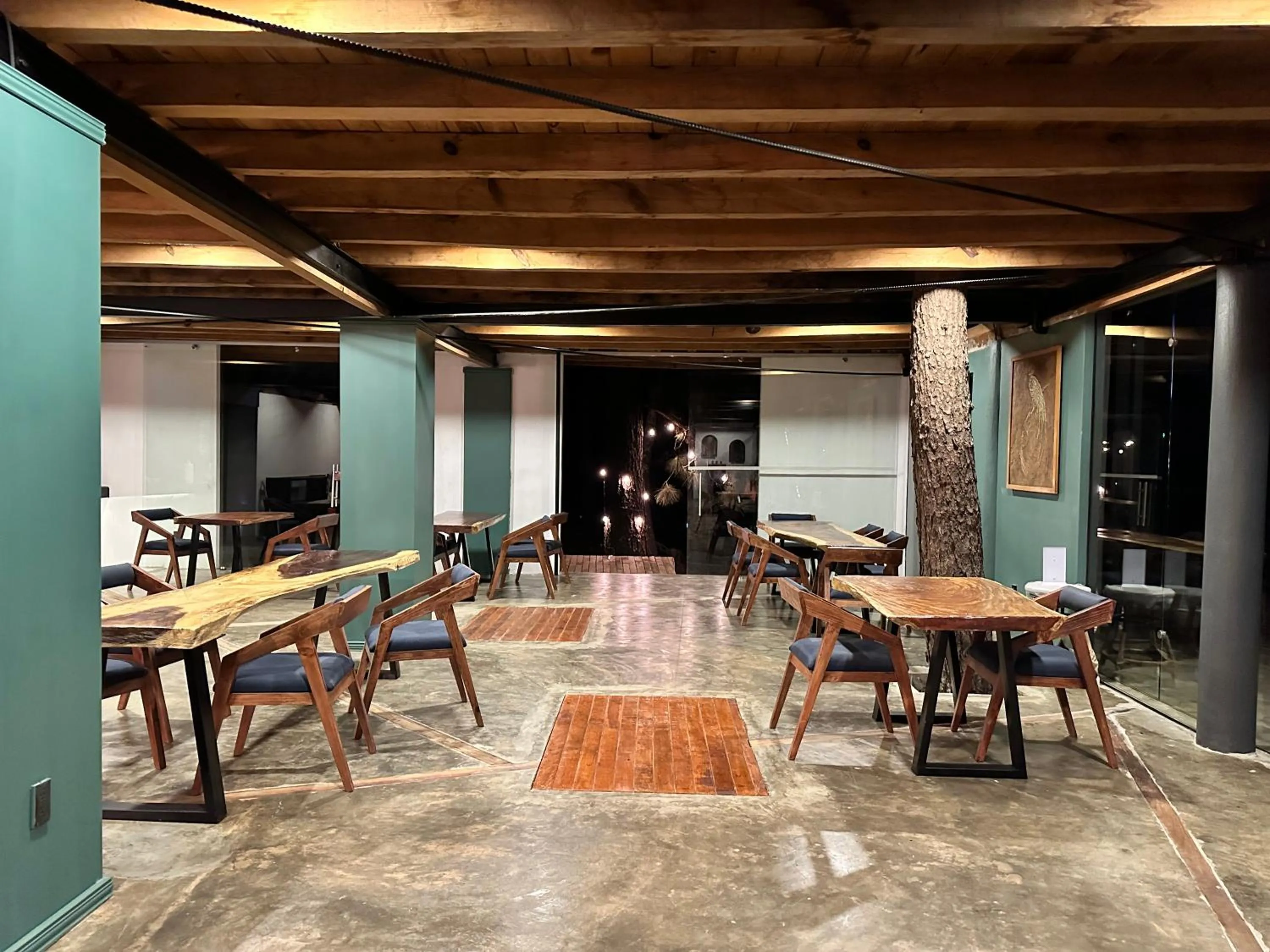 Restaurant/places to eat in PINE TREE Mazamitla Hotel Boutique & Cabañas