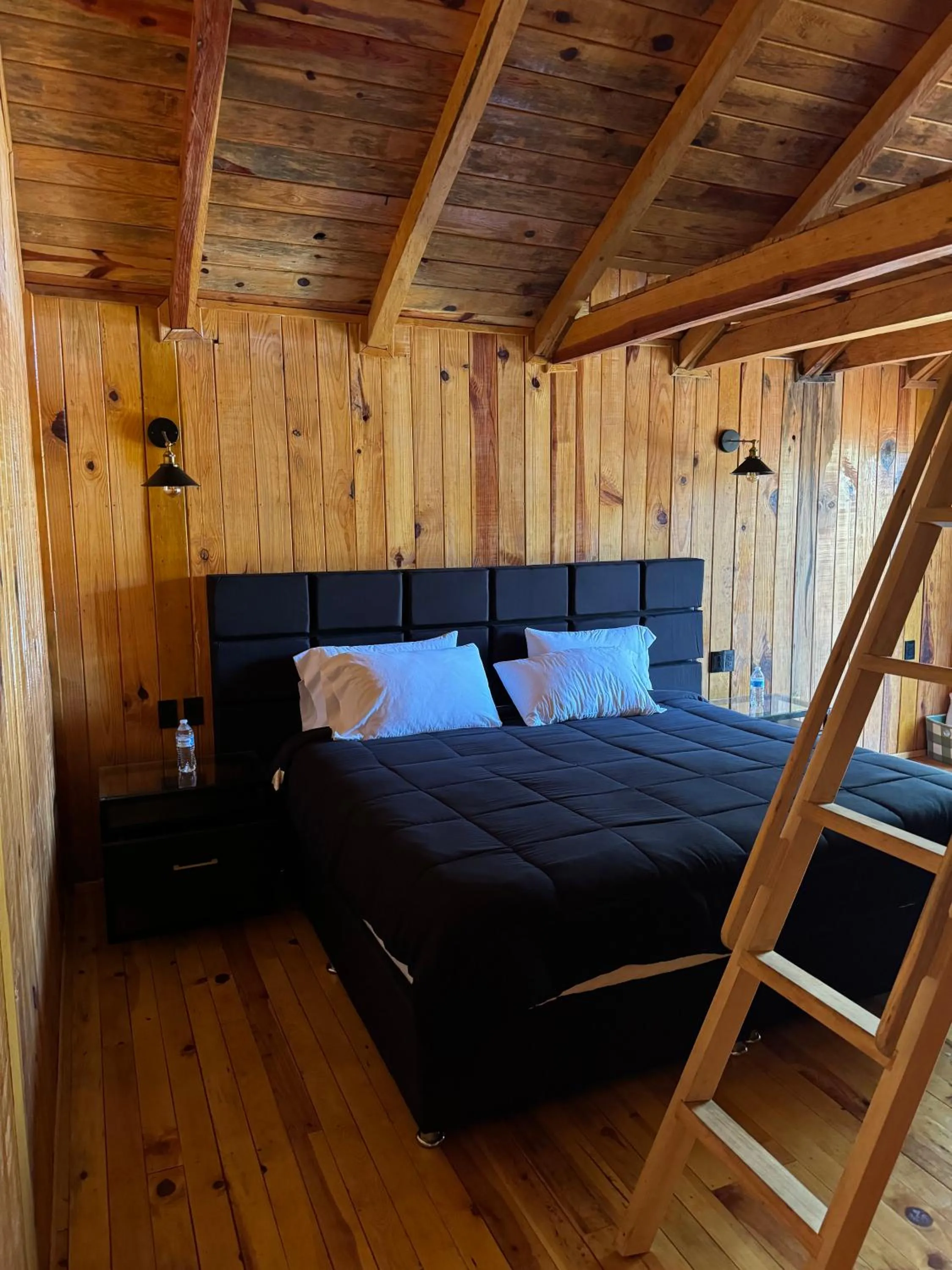 Bed in PINE TREE Mazamitla Hotel Boutique & Cabañas