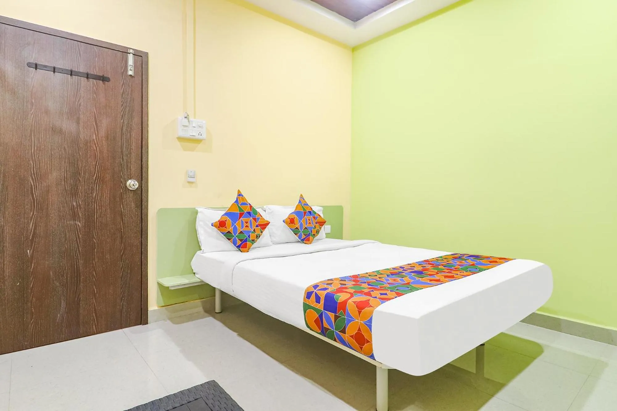 Bed in FabExpress Airport Stay Inn - Nr Hyderabad Airport