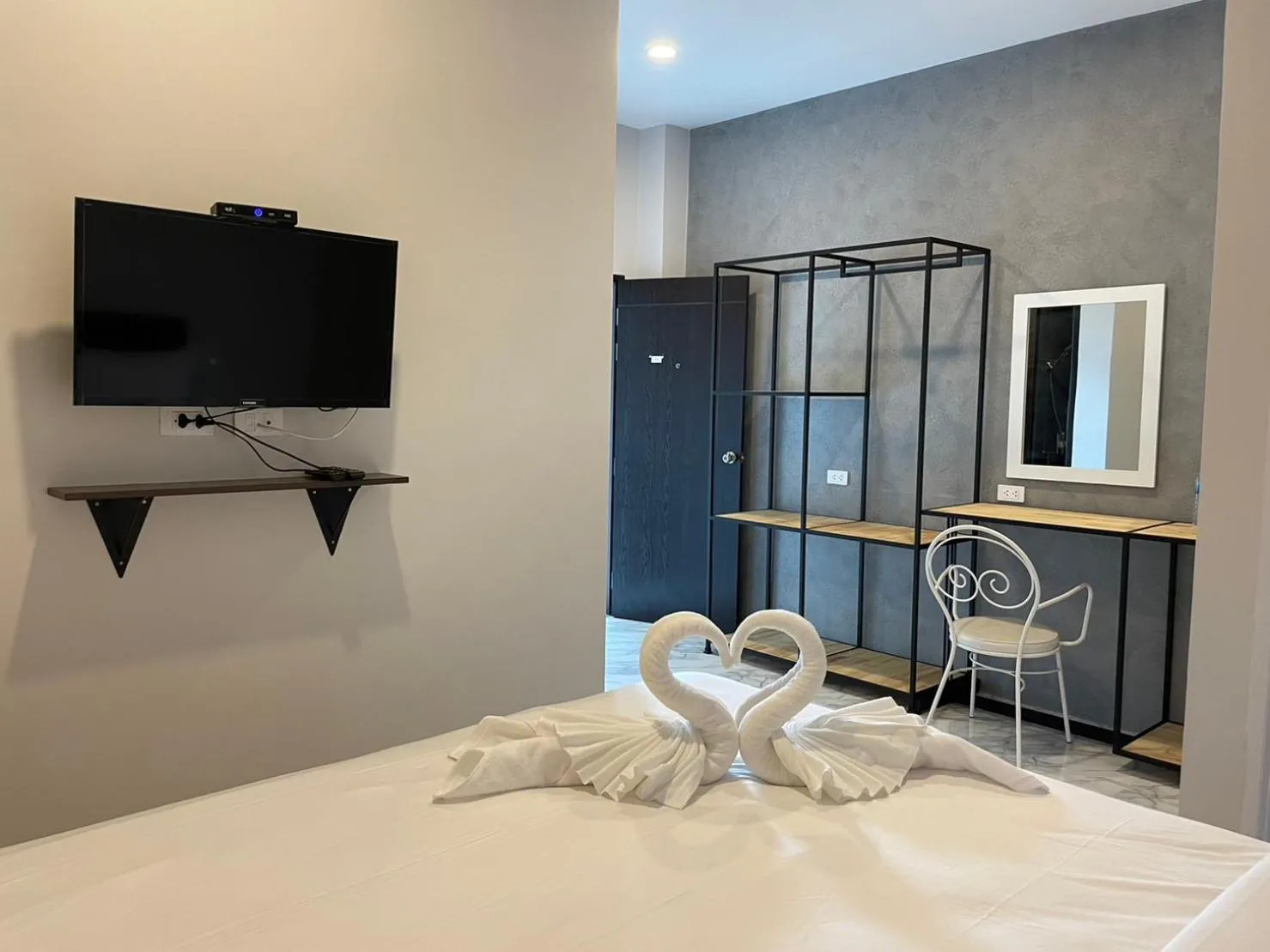 Photo of the whole room, Bed in Terminal 58 Airport