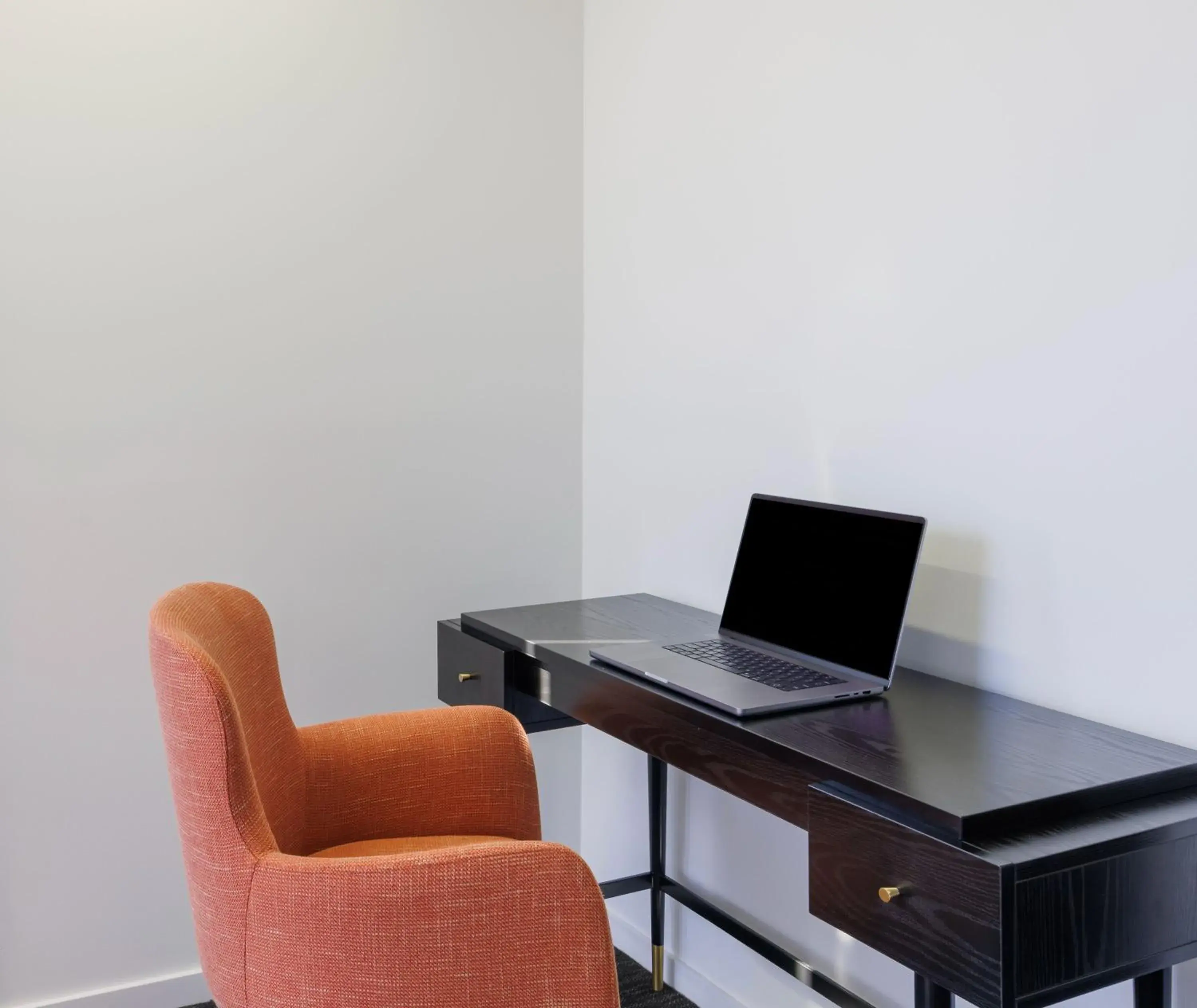 Bedroom in Oaks Melbourne St Kilda Road Hotel Bedroom in Oaks Melbourne St Kilda Road Hotel