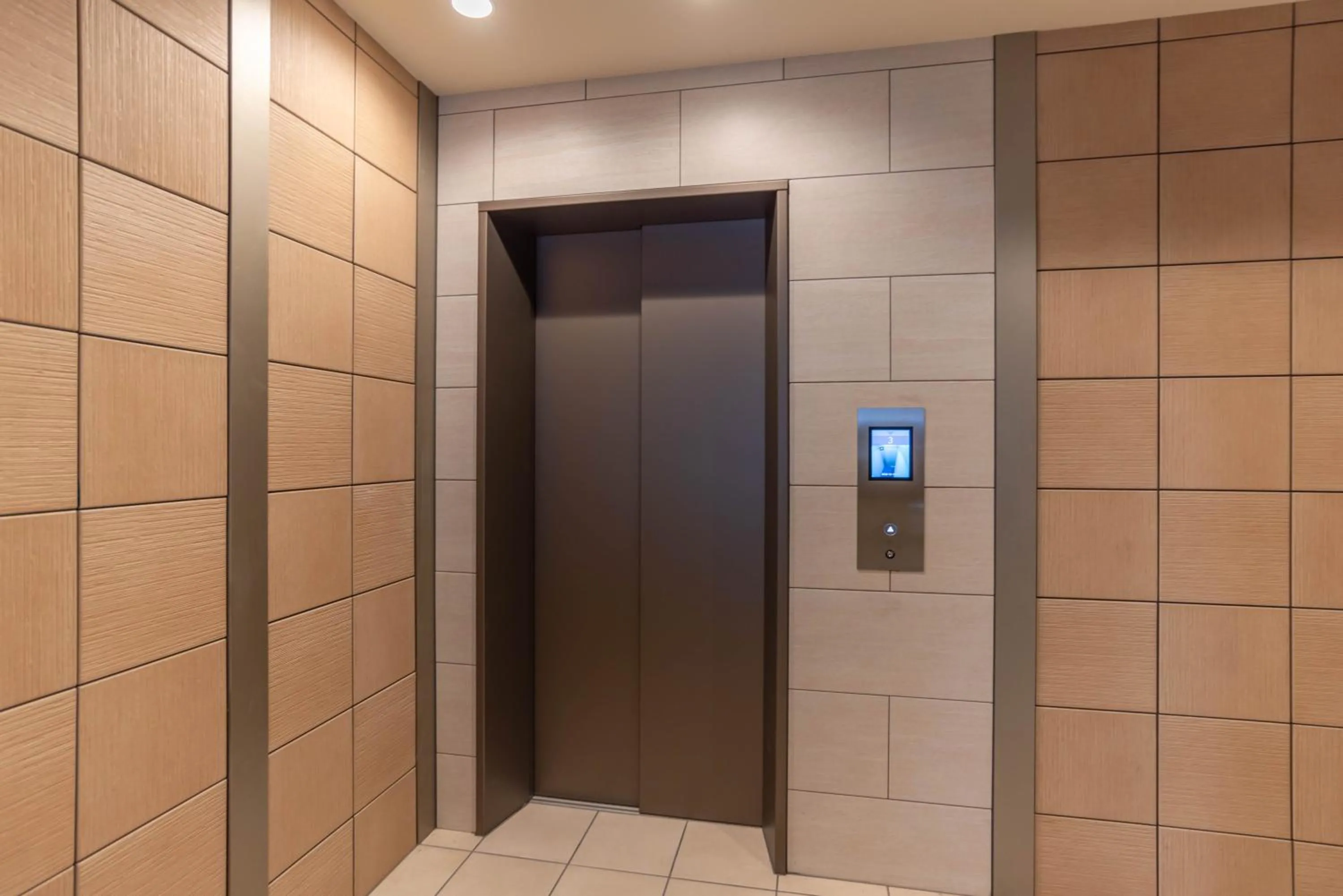 elevator in FDS ZEAL
