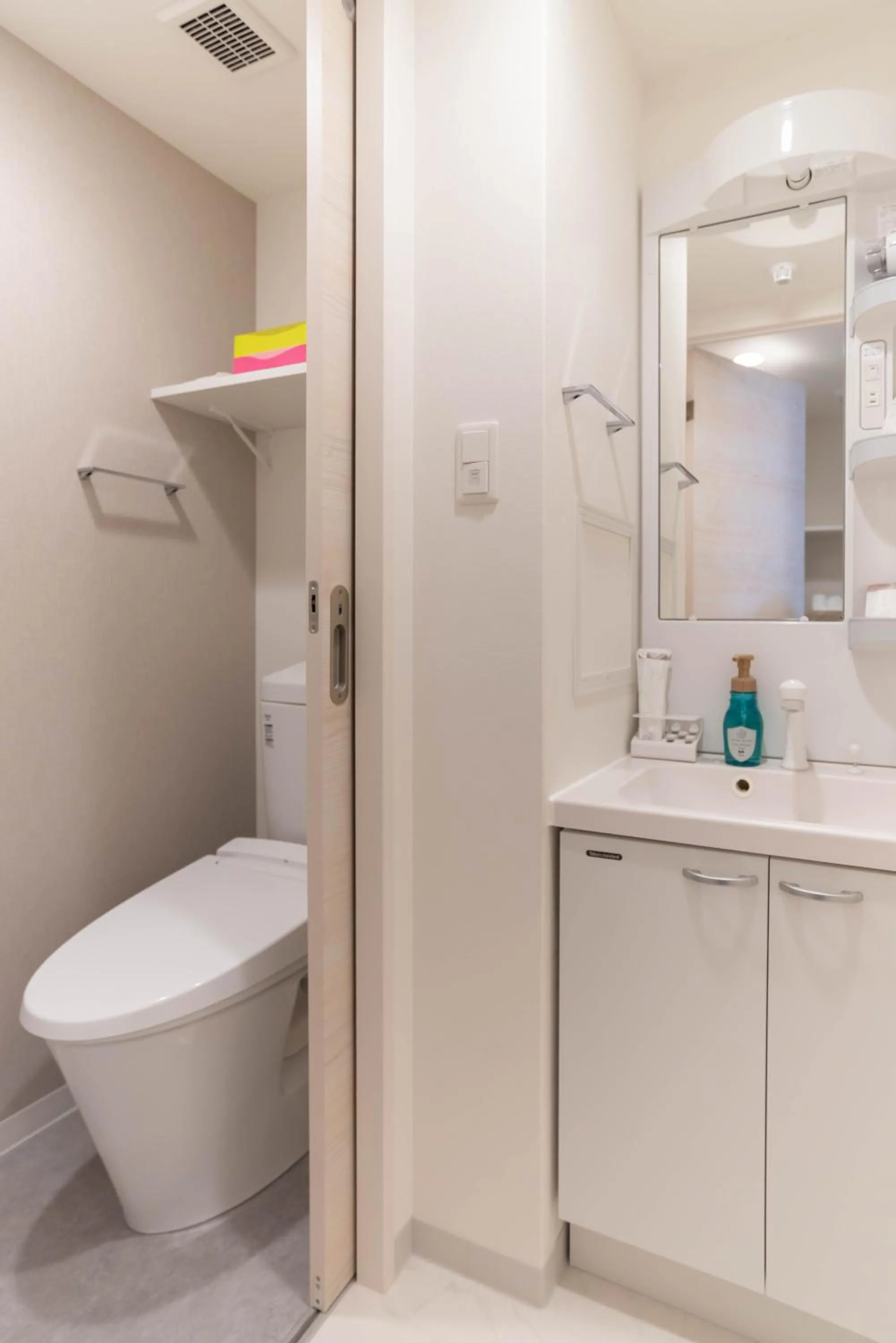 Toilet in FDS ZEAL