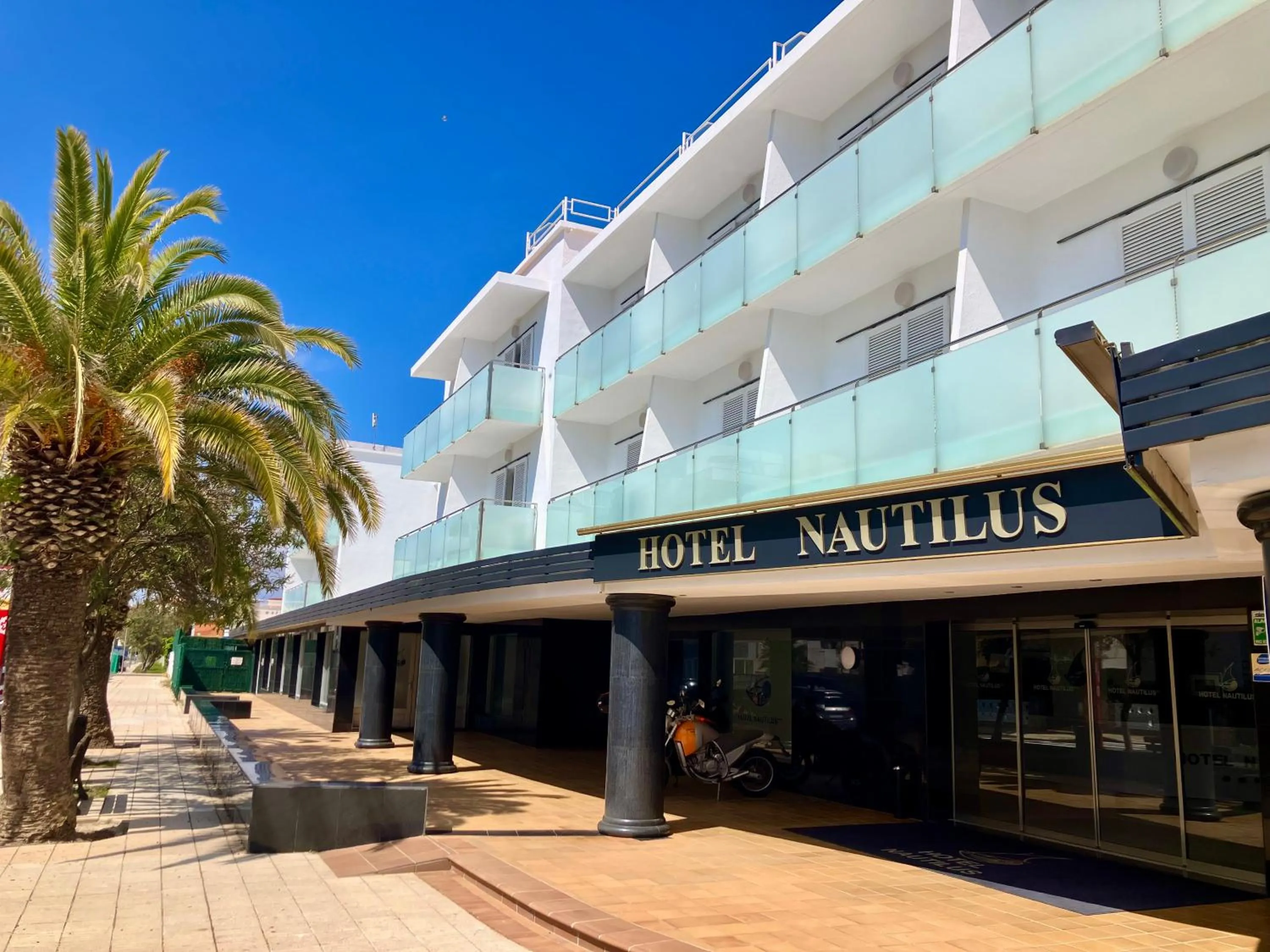 Property building in Nautilus Hotel