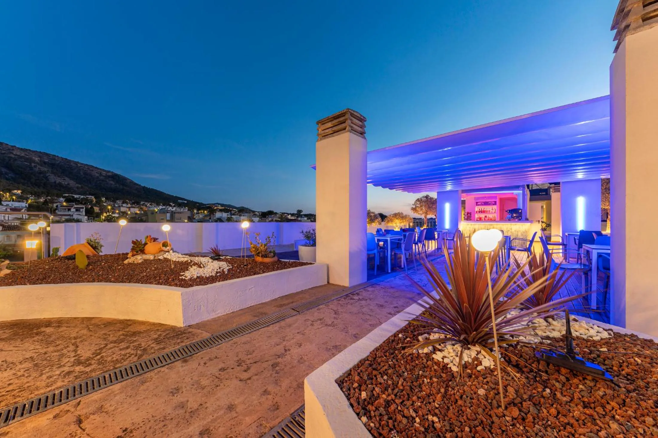 Night in Hotel Rober Palas