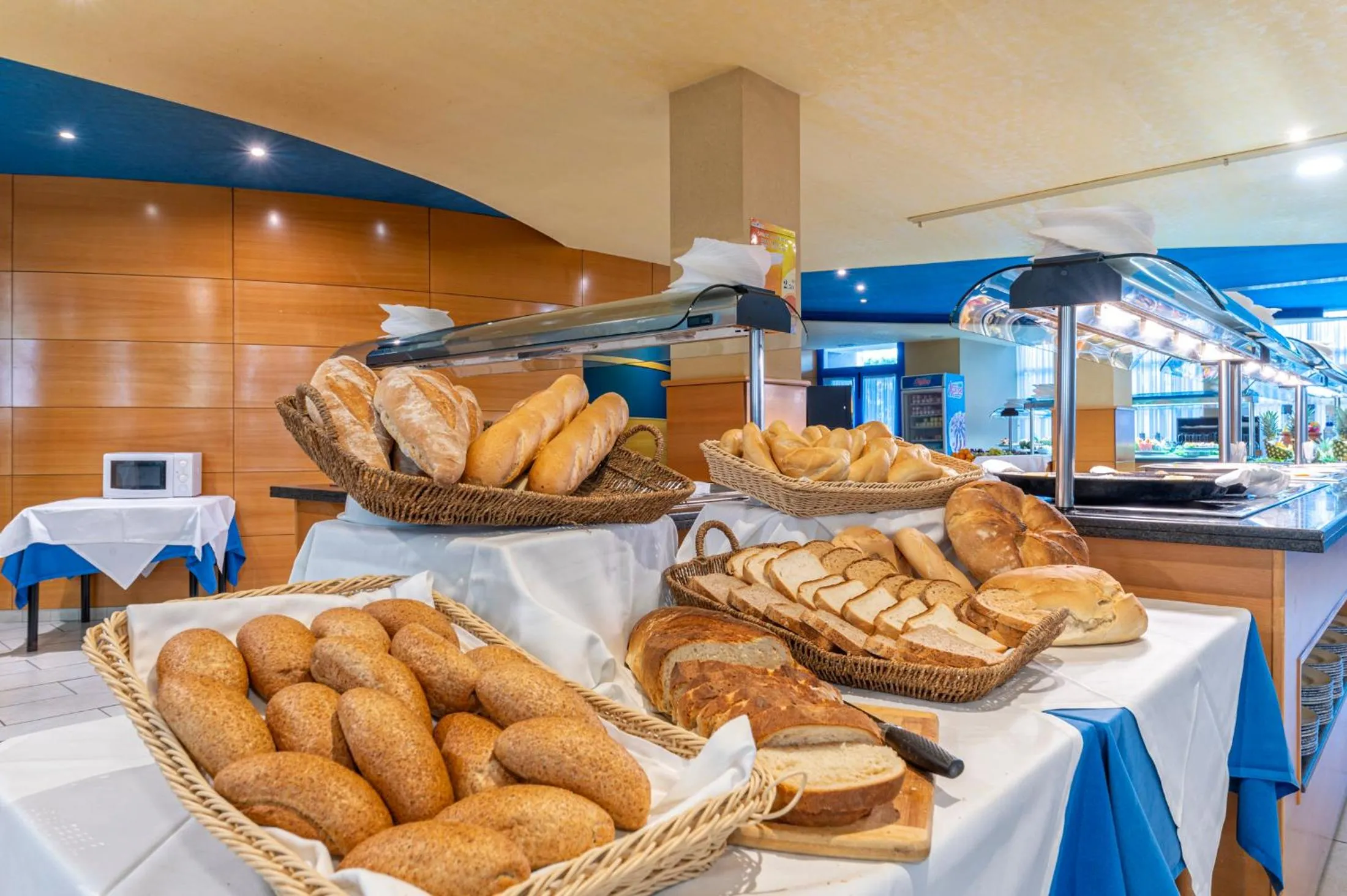 Breakfast in Hotel Rober Palas