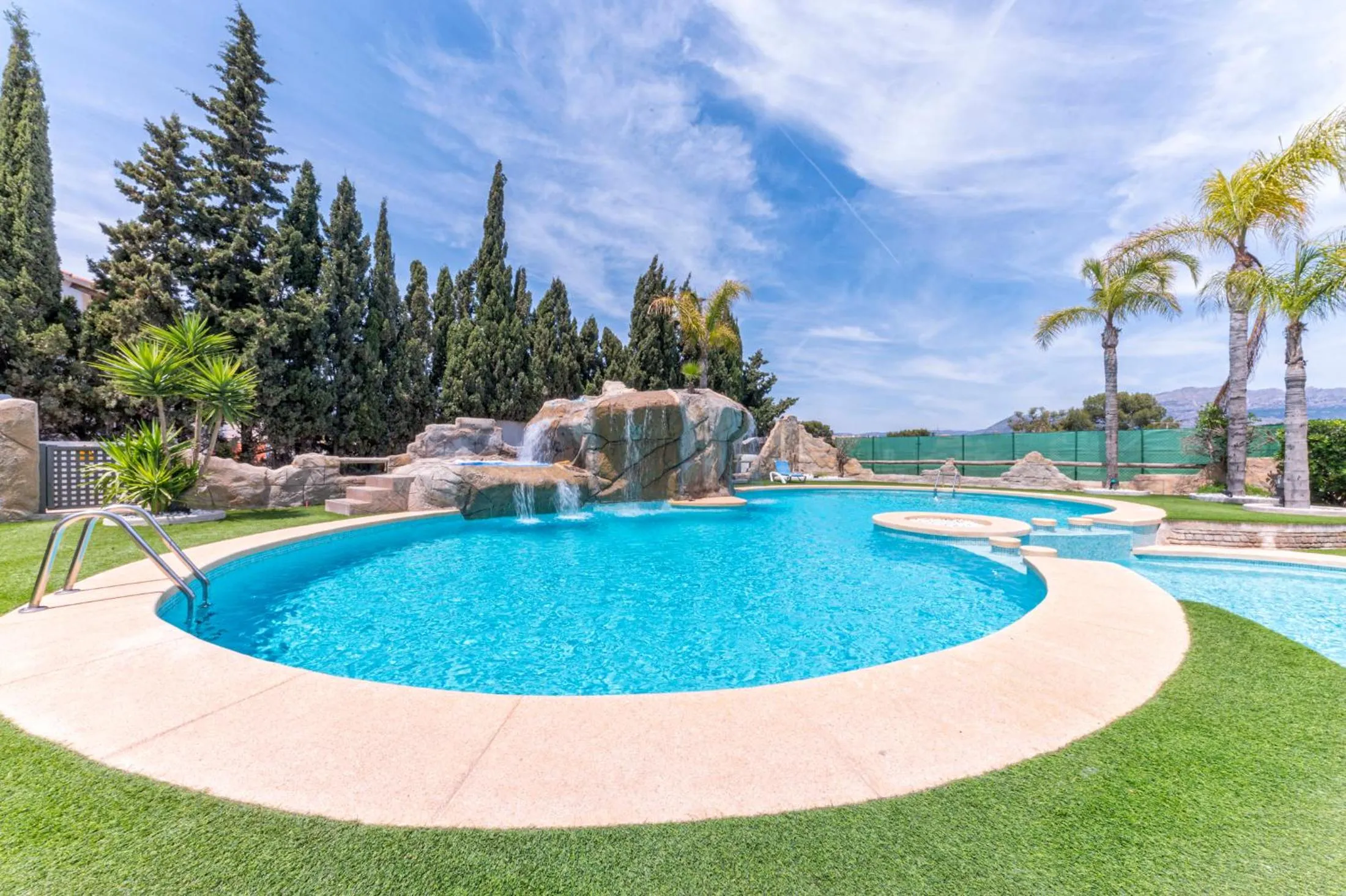 Pool view in Hotel Rober Palas