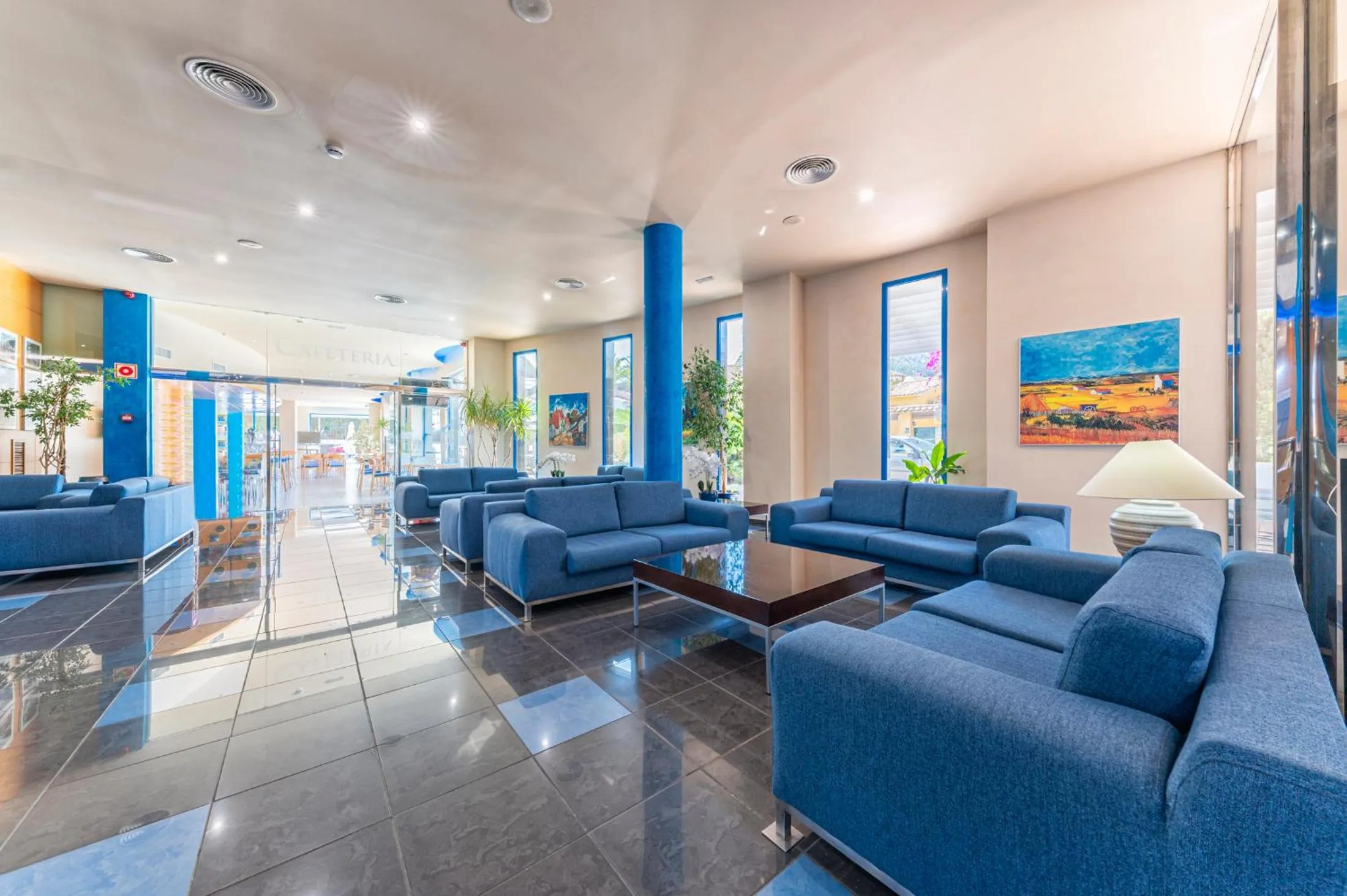 Living room in Hotel Rober Palas