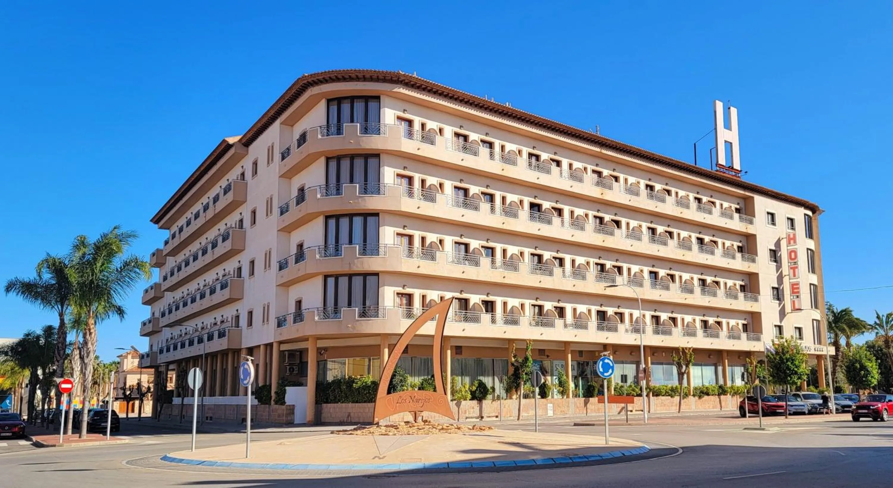 Property building in Hotel Monarque Costa Narejos