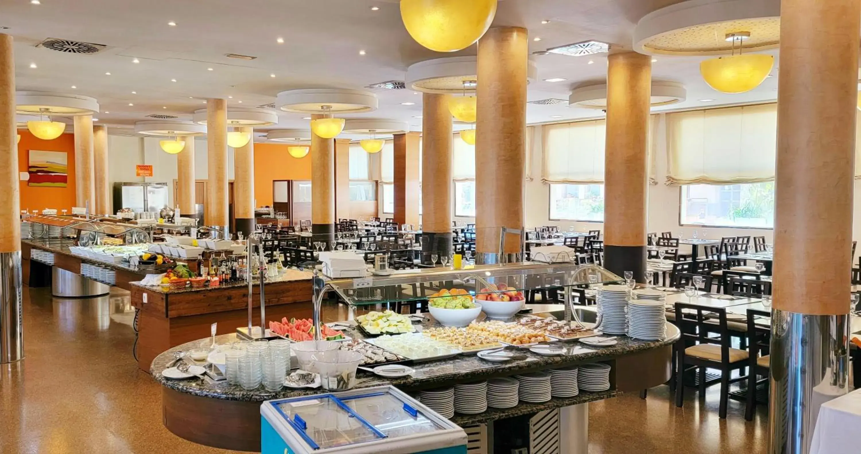 Restaurant/places to eat in Hotel Monarque Costa Narejos Restaurant/places to eat in Hotel Monarque Costa Narejos