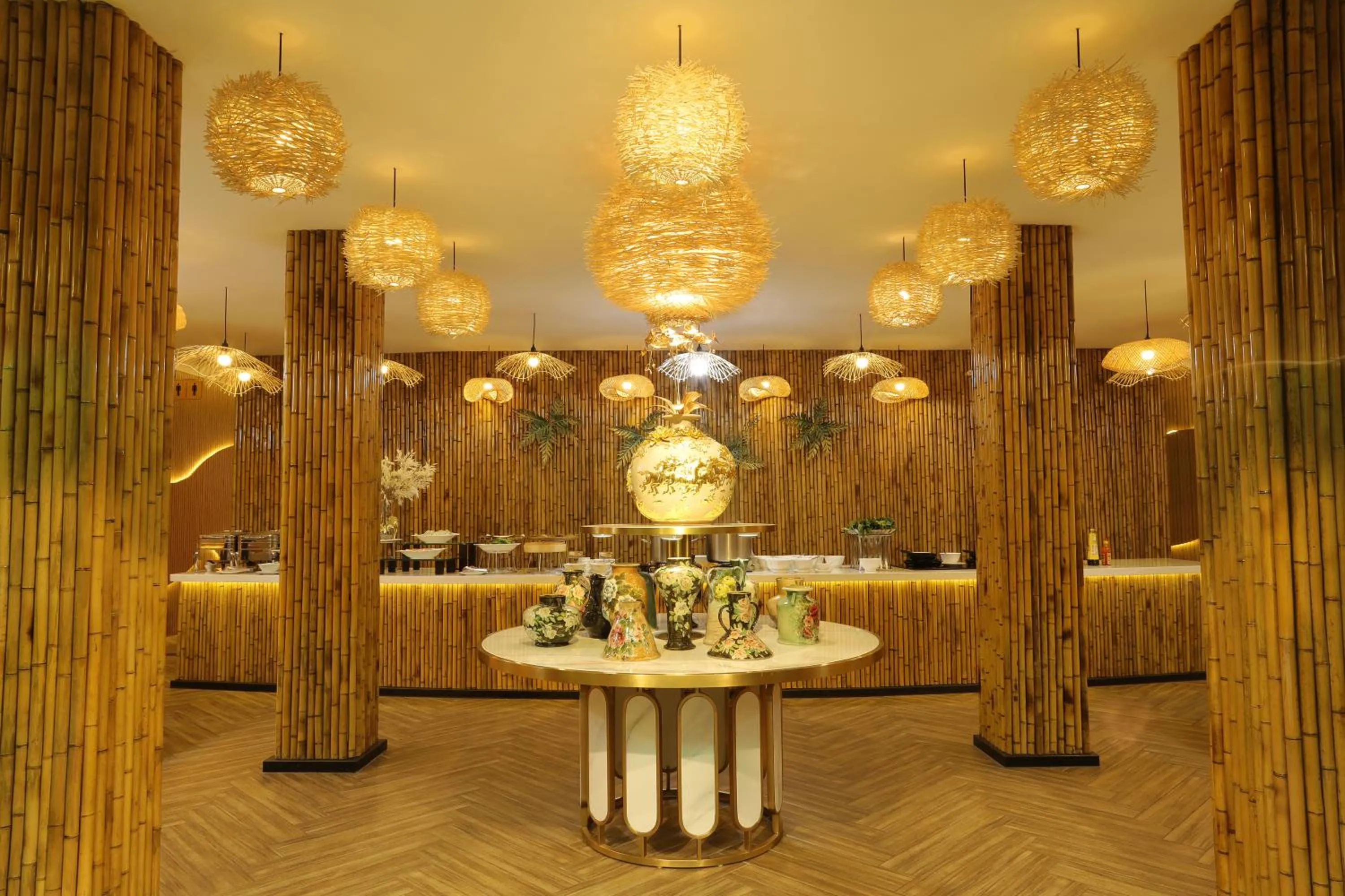 Lobby or reception in Pleiku Hotel by Gia Lai Tourist